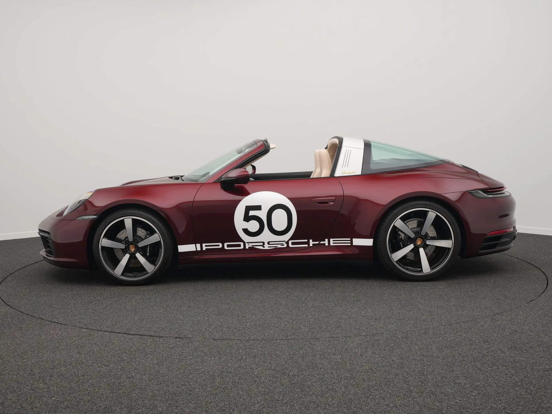 911 Targa 4S Heritage Edition