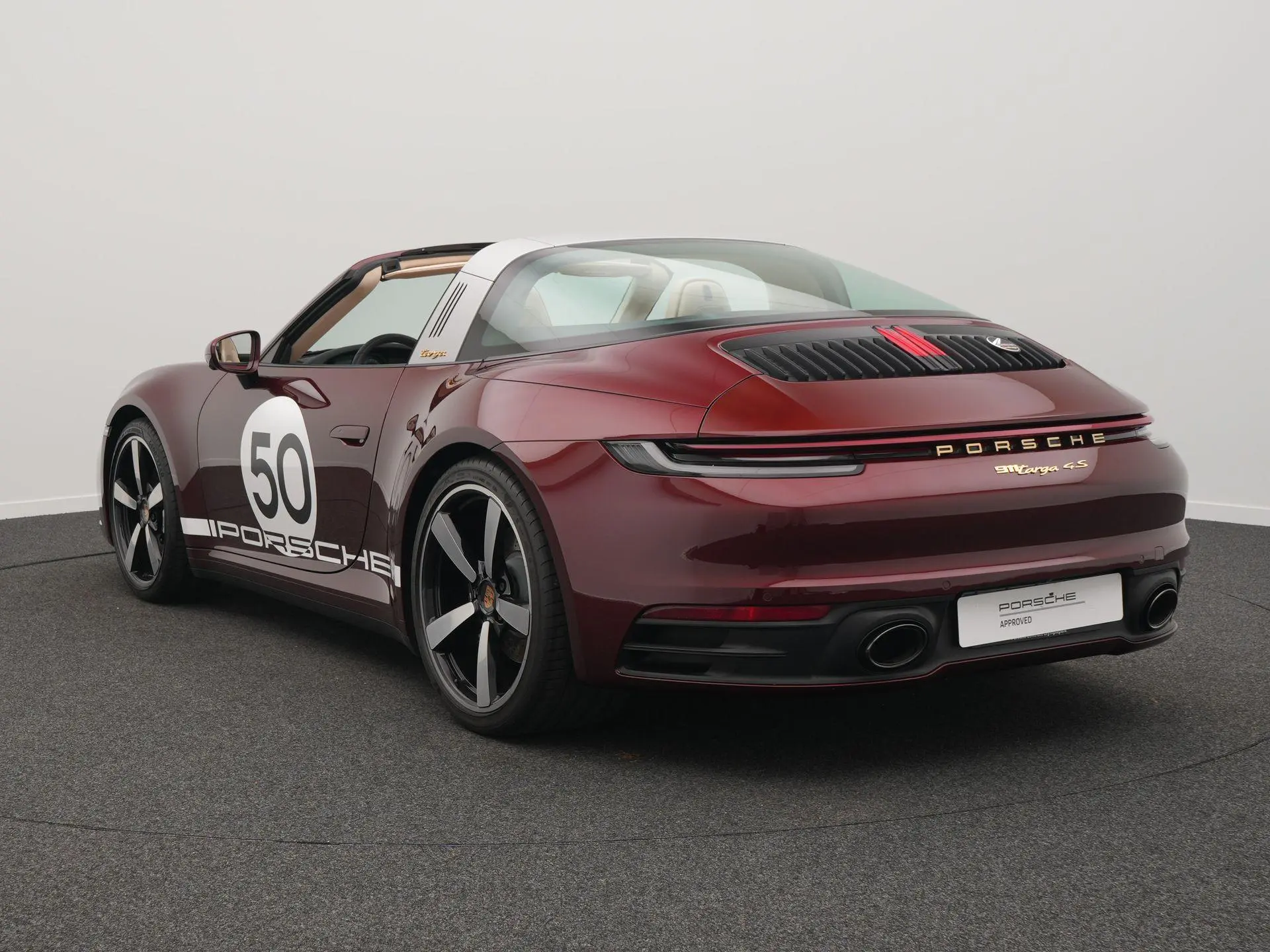 911 Targa 4S Heritage Edition