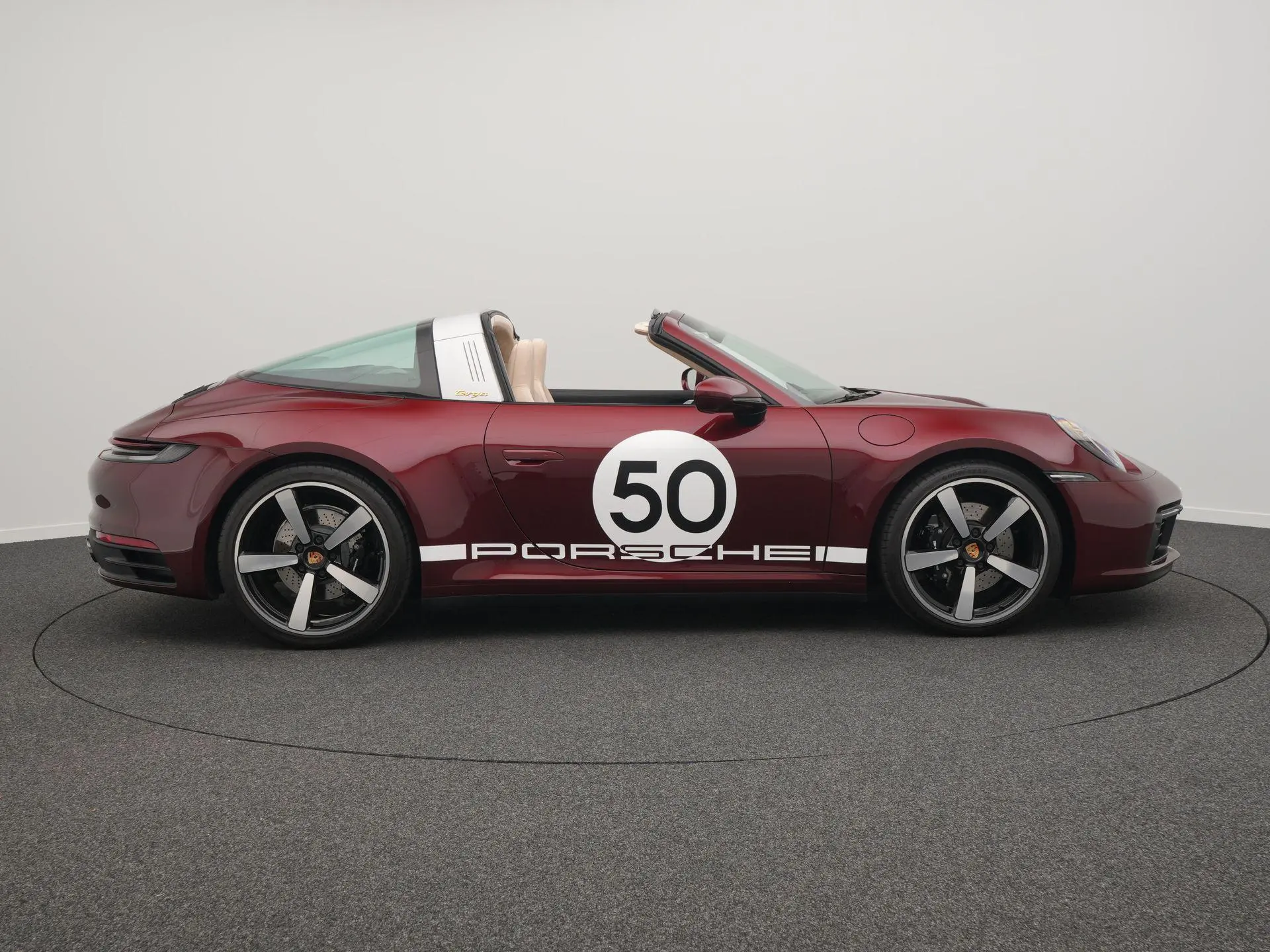 911 Targa 4S Heritage Edition