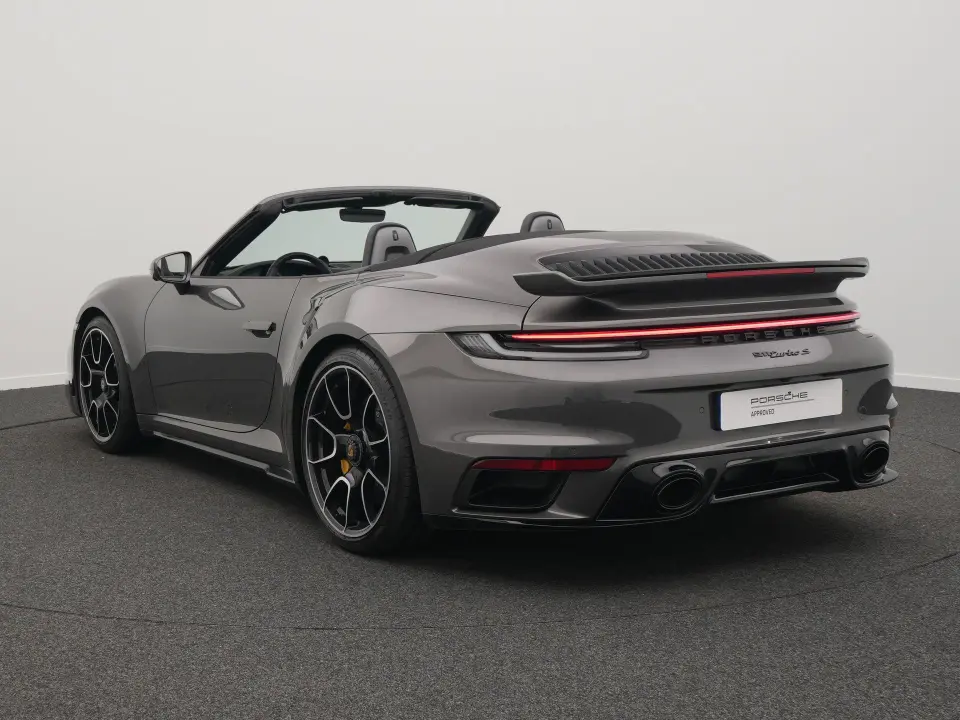 Porsche 911 Turbo S Cabriolet