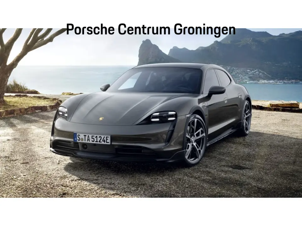 Porsche Taycan Cross Turismo 4