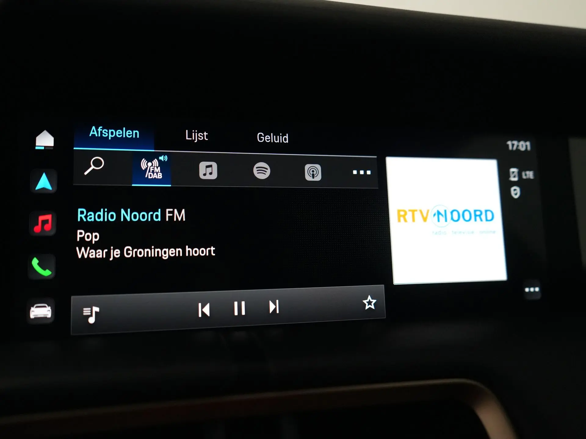 Taycan Cross Turismo 4