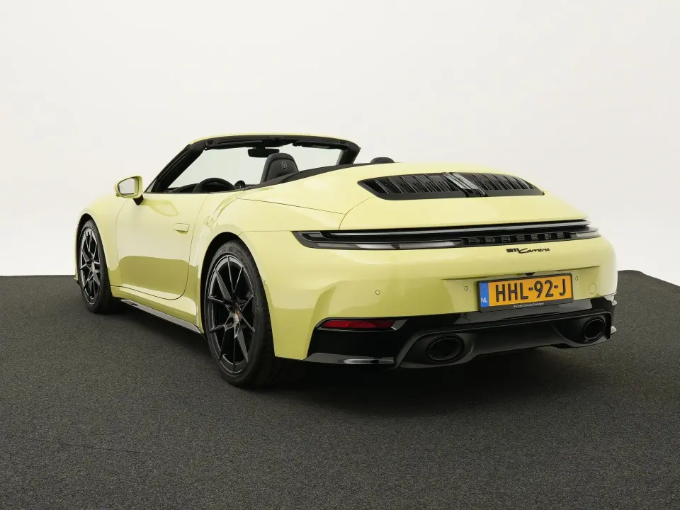 Porsche 911 Carrera Cabriolet