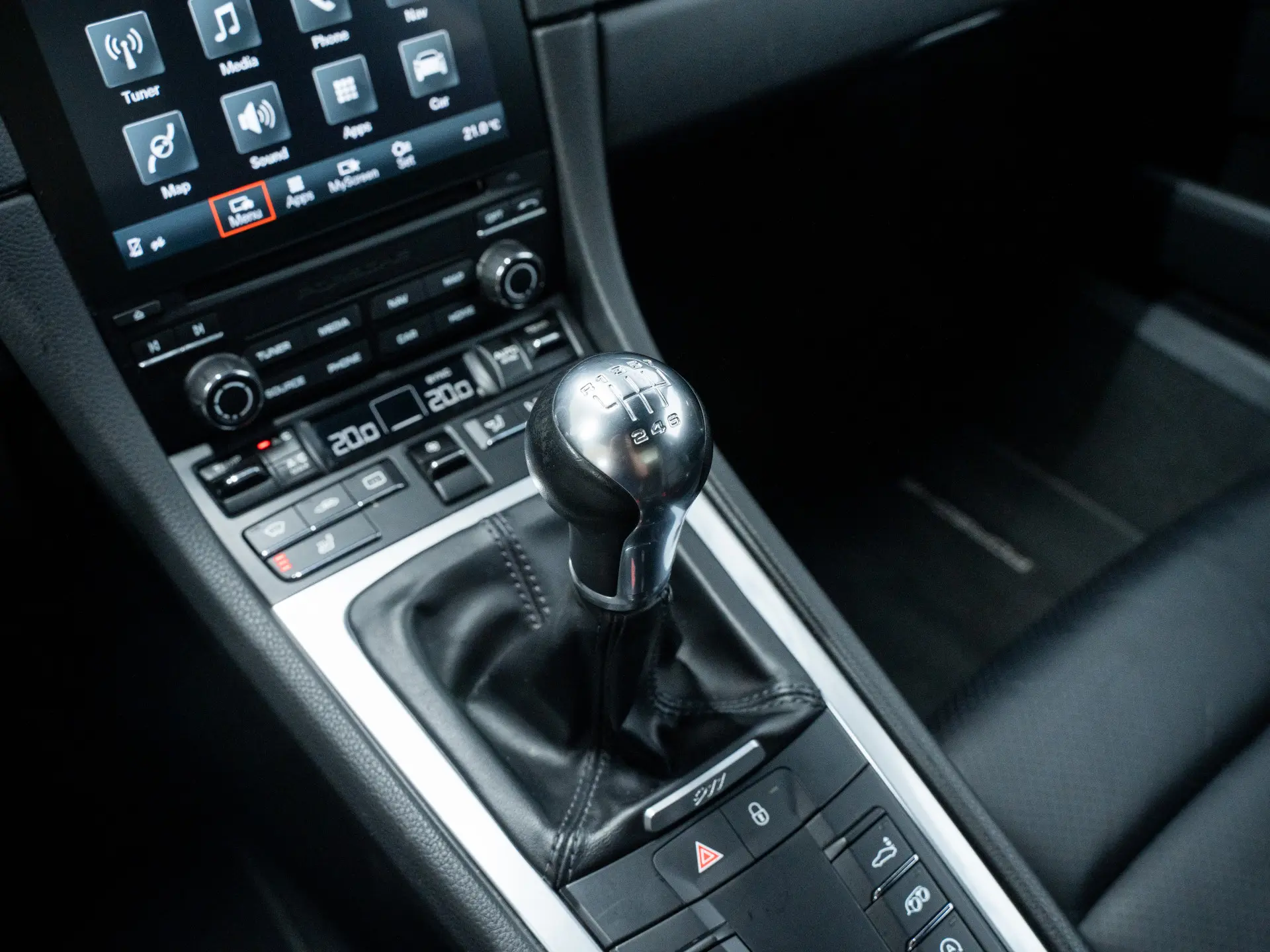 911 Carrera handgeschakeld