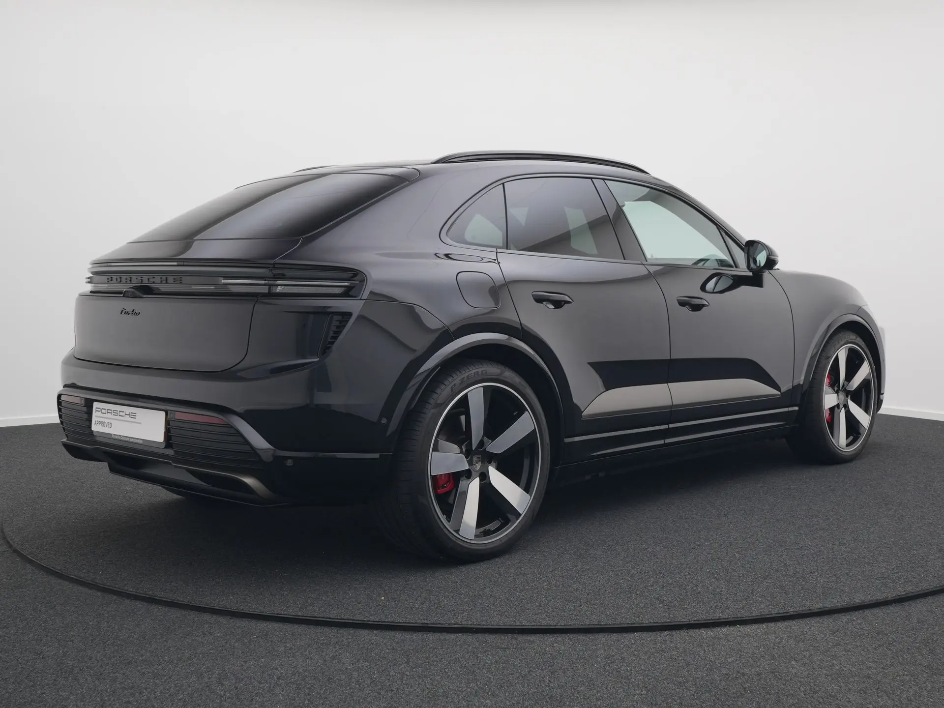 Macan Turbo