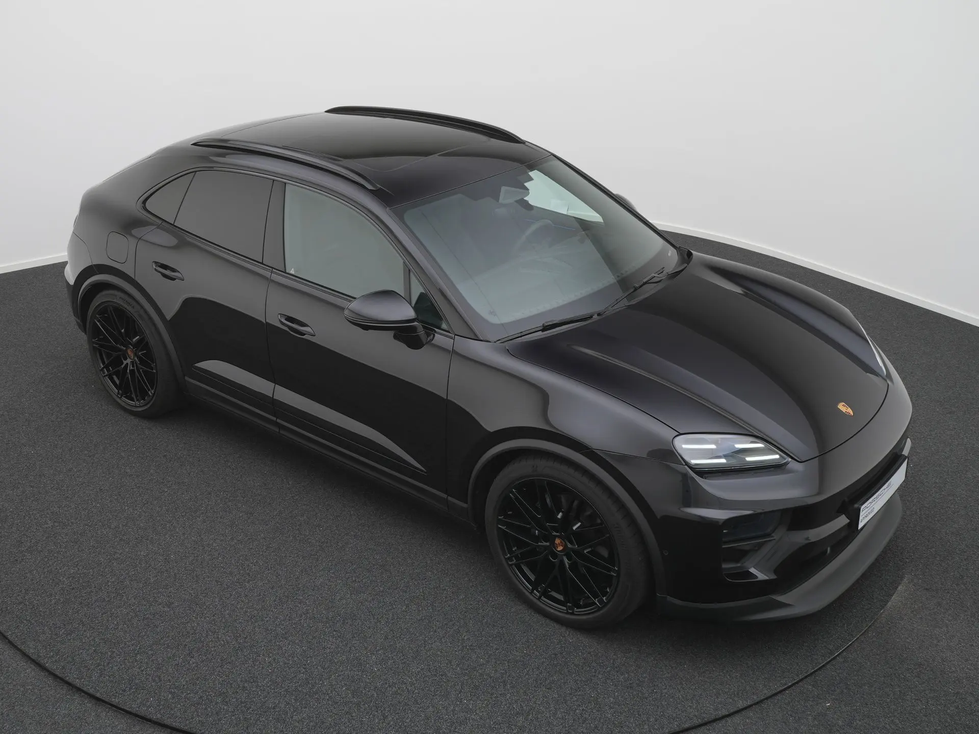 Macan 4