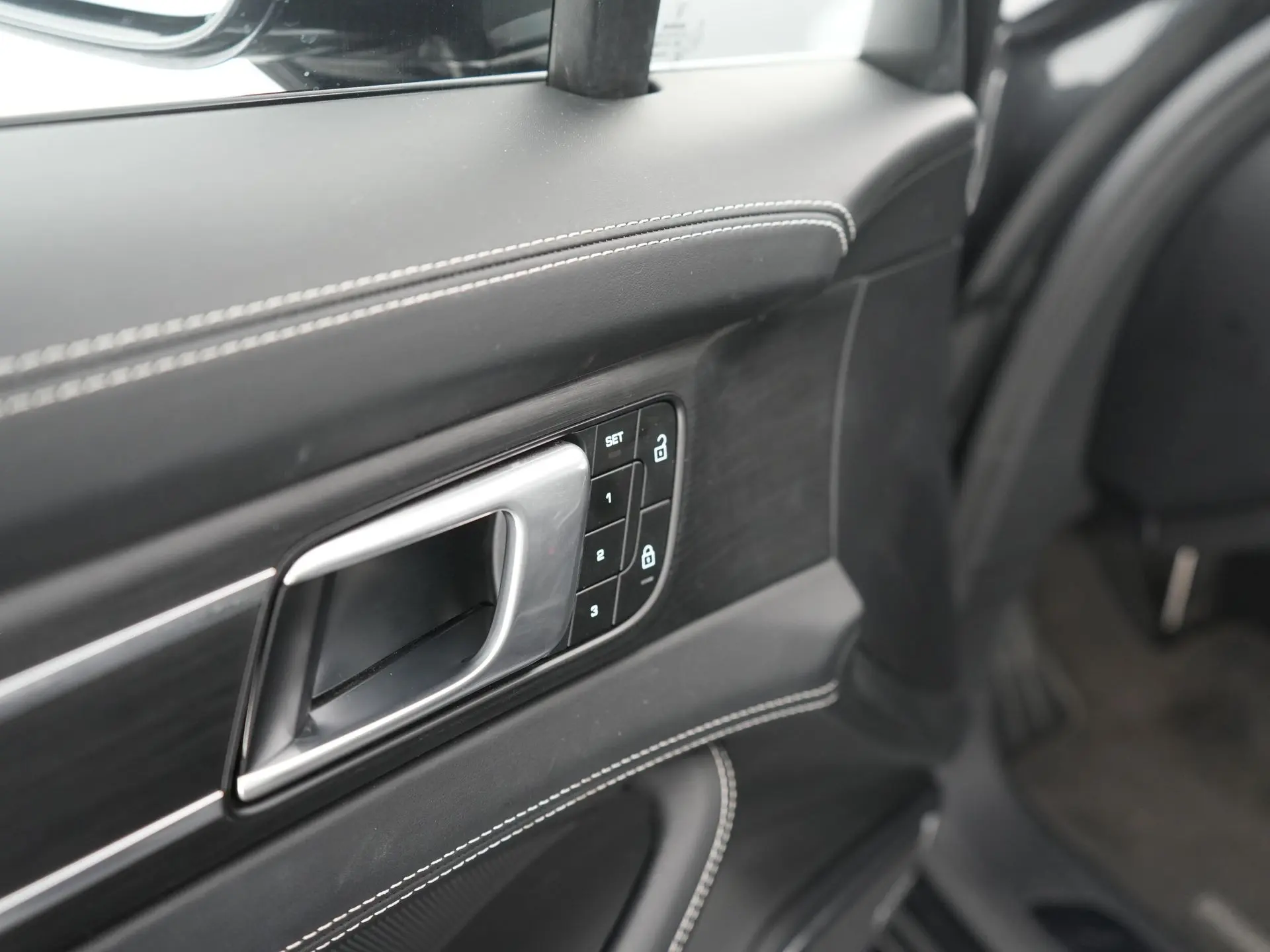 Panamera 4 E-Hybrid Sport Turismo Platinum Edition