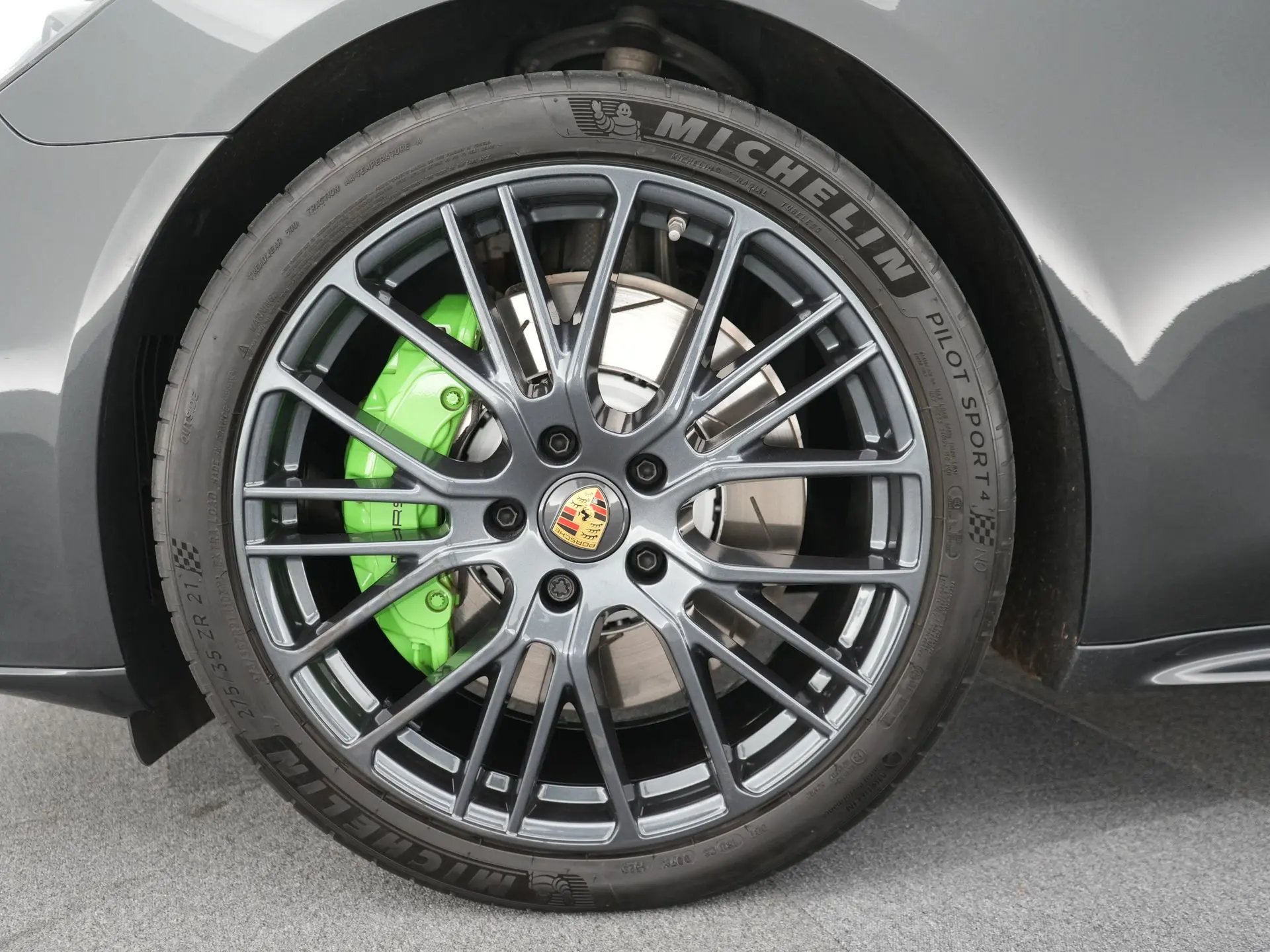 Panamera 4 E-Hybrid Sport Turismo Platinum Edition