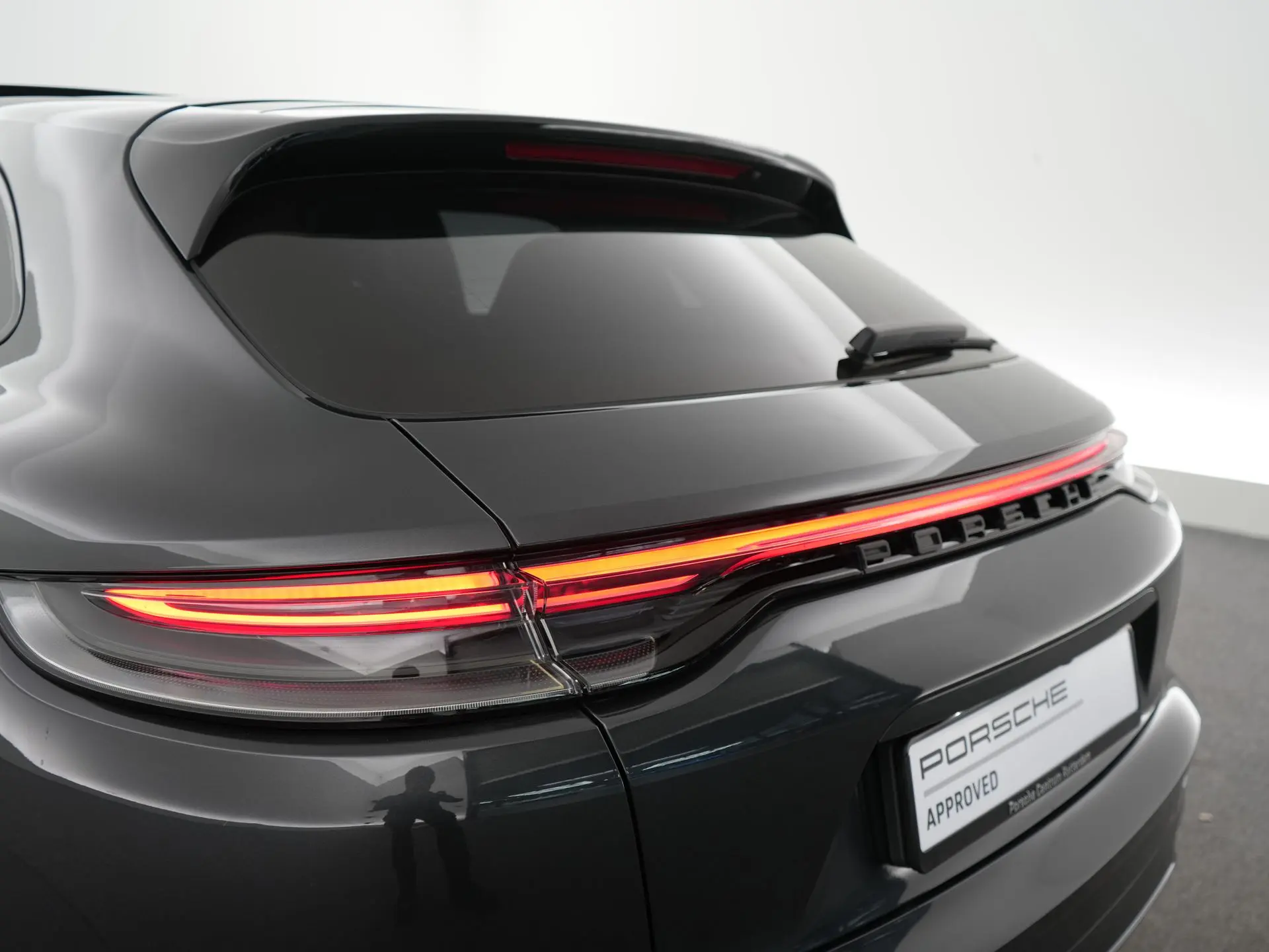 Panamera 4 E-Hybrid Sport Turismo Platinum Edition