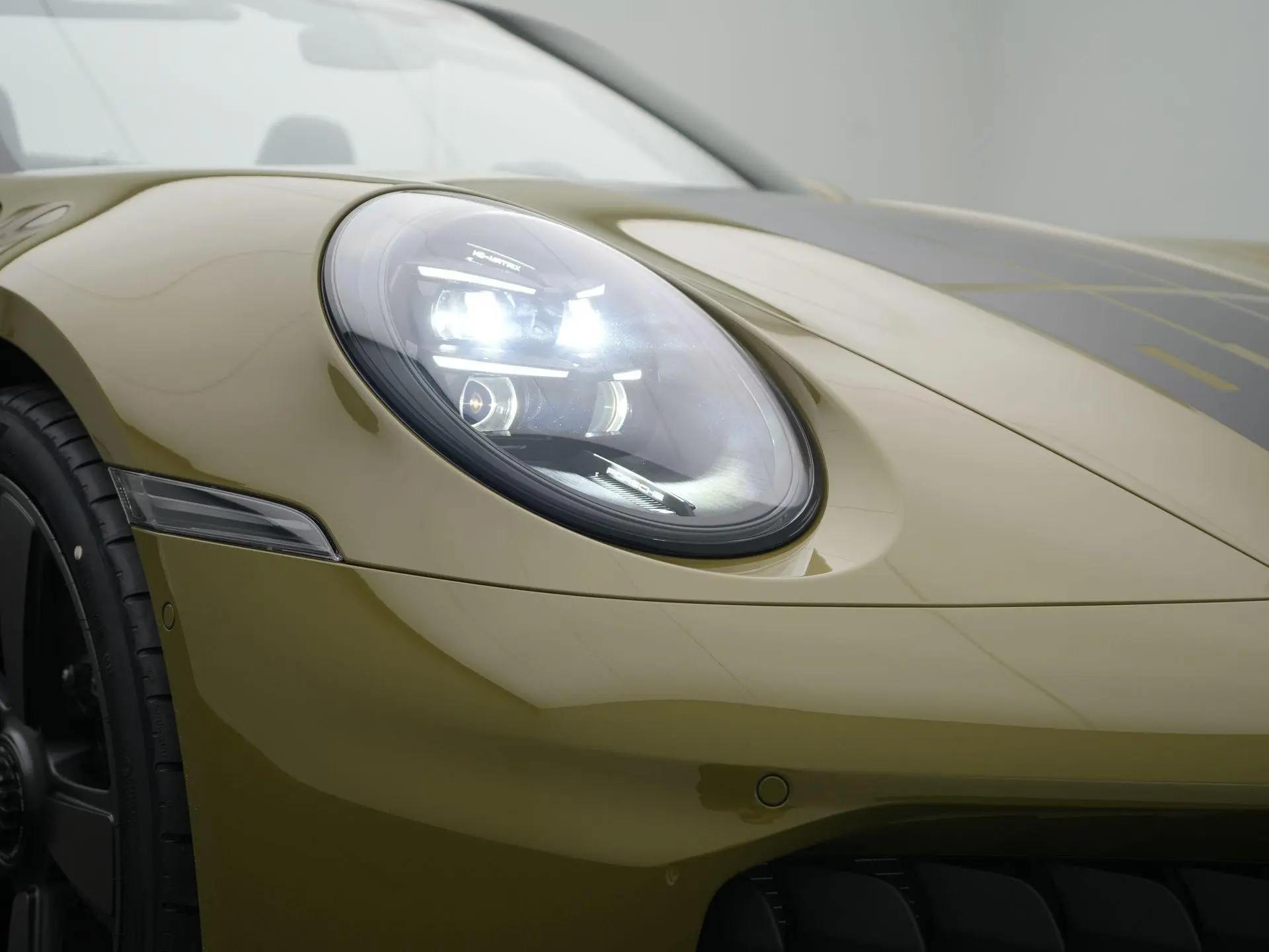 911 Spirit 70 Editon