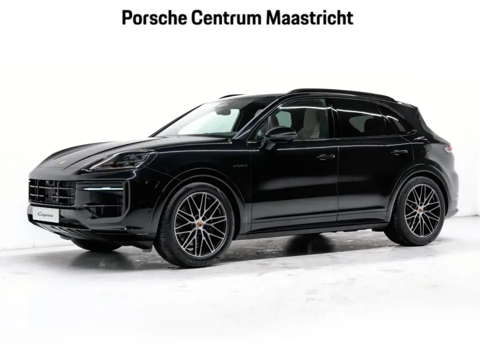Porsche Cayenne E-Hybrid Black Edition