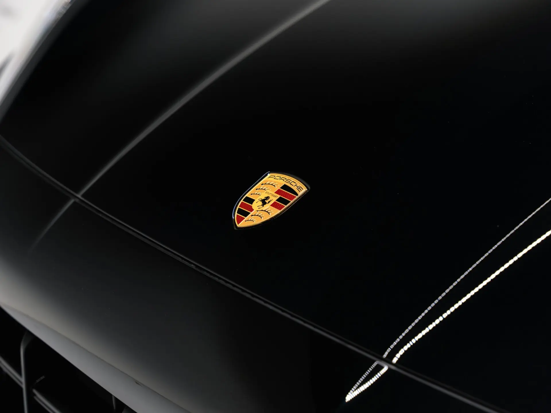 Cayenne E-Hybrid Black Edition