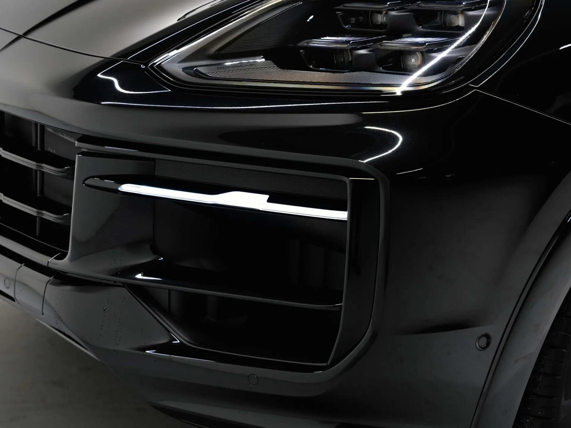 Cayenne E-Hybrid Black Edition