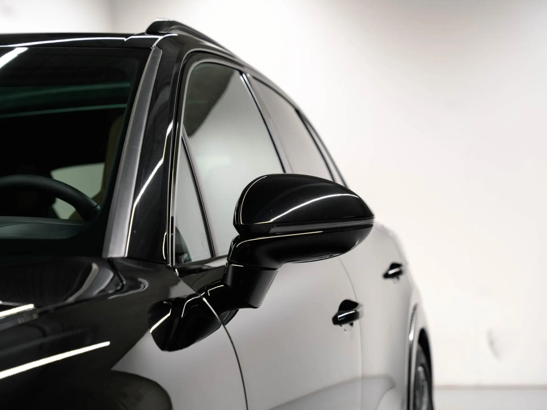 Cayenne E-Hybrid Black Edition