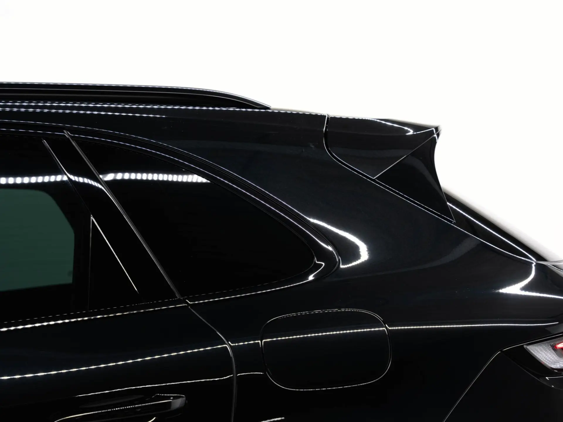 Cayenne E-Hybrid Black Edition