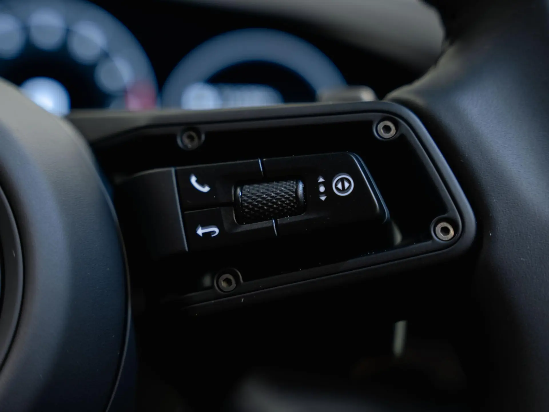 Cayenne E-Hybrid Black Edition