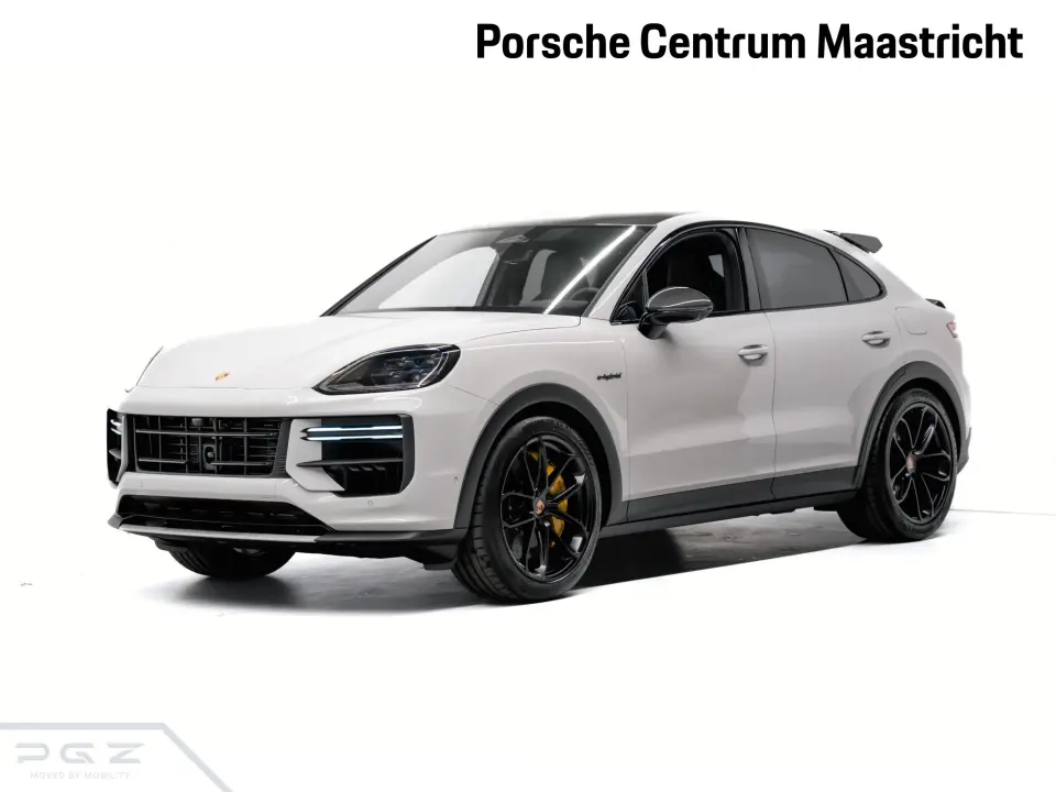 Porsche Cayenne Turbo E-Hybrid Coupé with GT Package