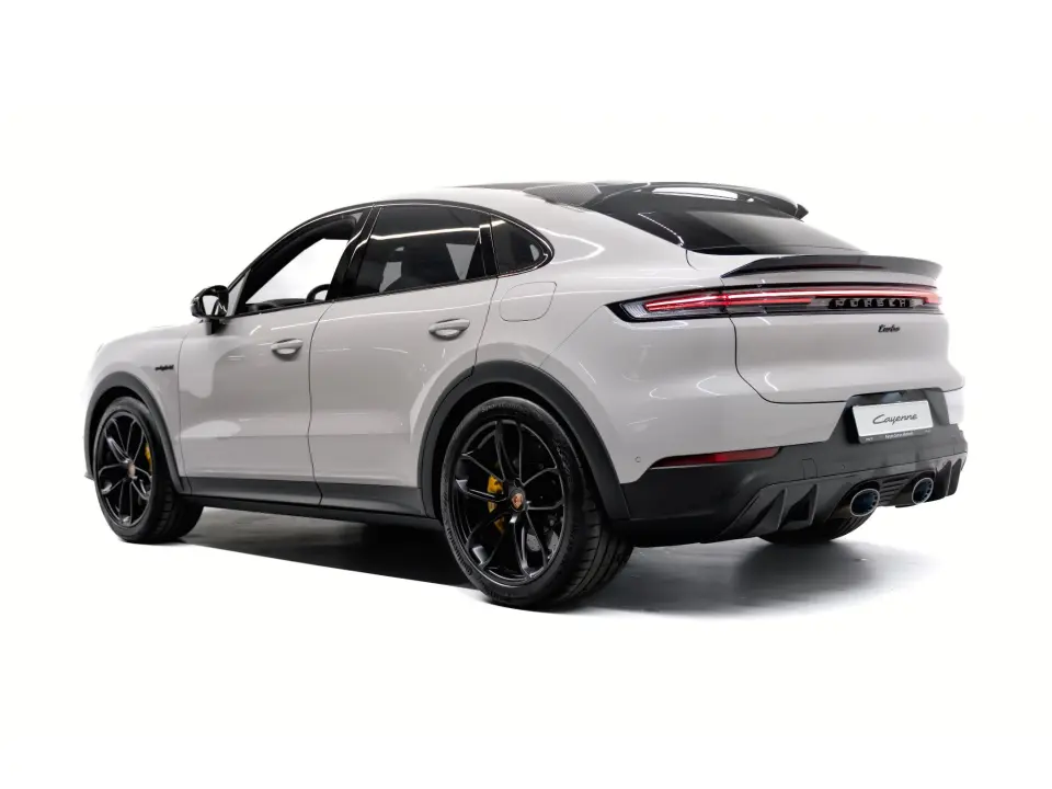 Porsche Cayenne Turbo E-Hybrid Coupé with GT Package