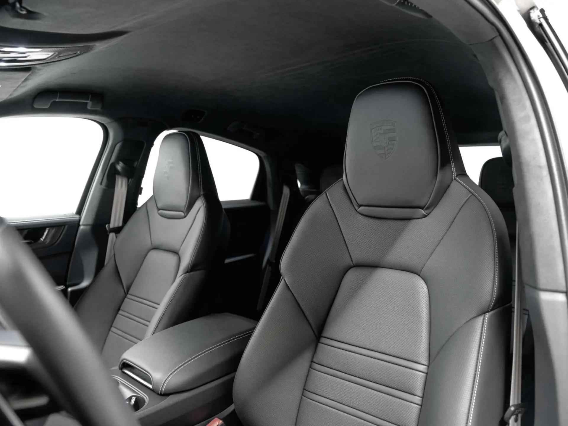 Cayenne Turbo E-Hybrid Coupé with GT Package