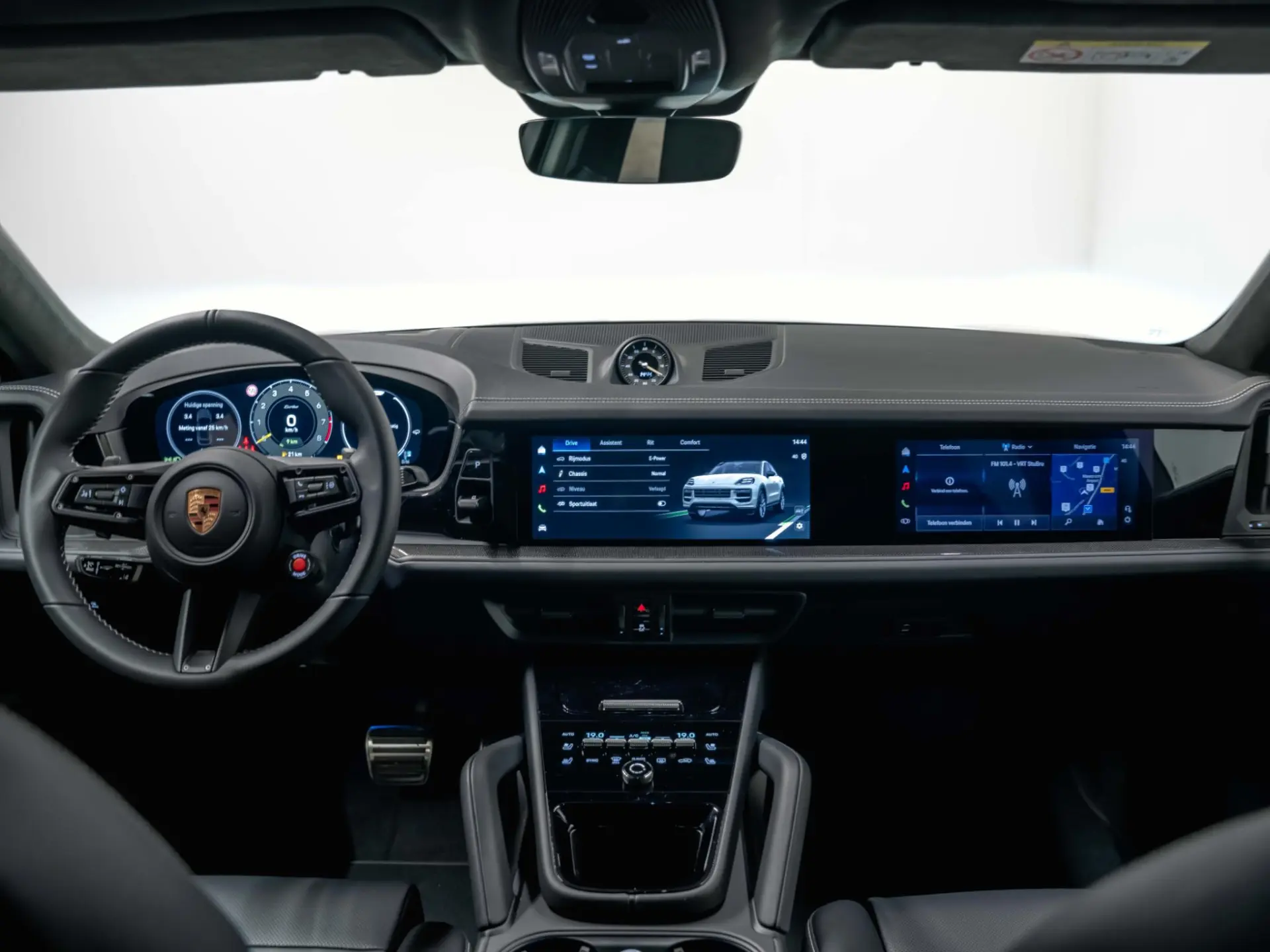 Cayenne Turbo E-Hybrid Coupé with GT Package