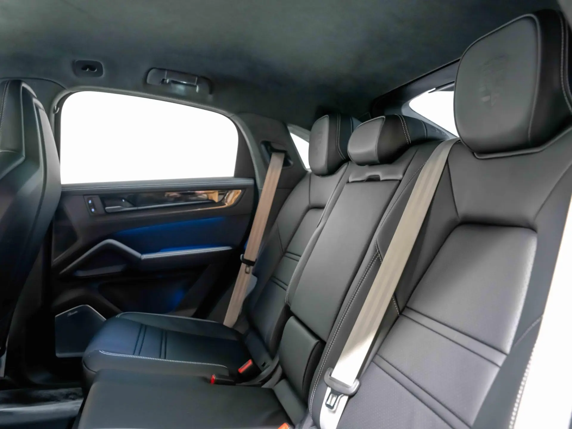 Cayenne Turbo E-Hybrid Coupé with GT Package