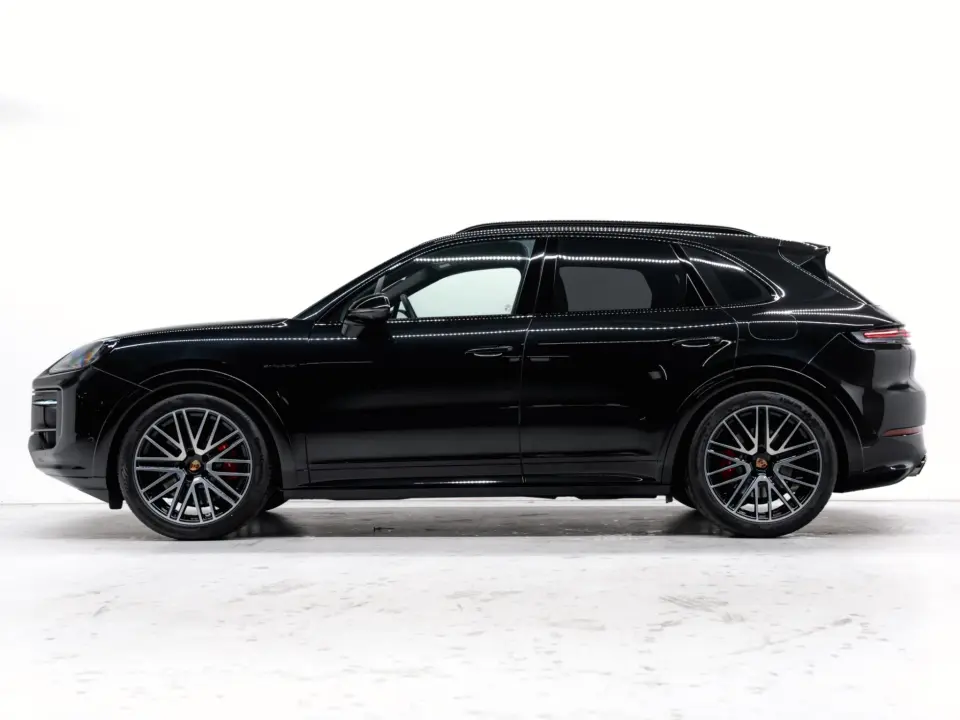 Porsche Cayenne S E-Hybrid Black Edition