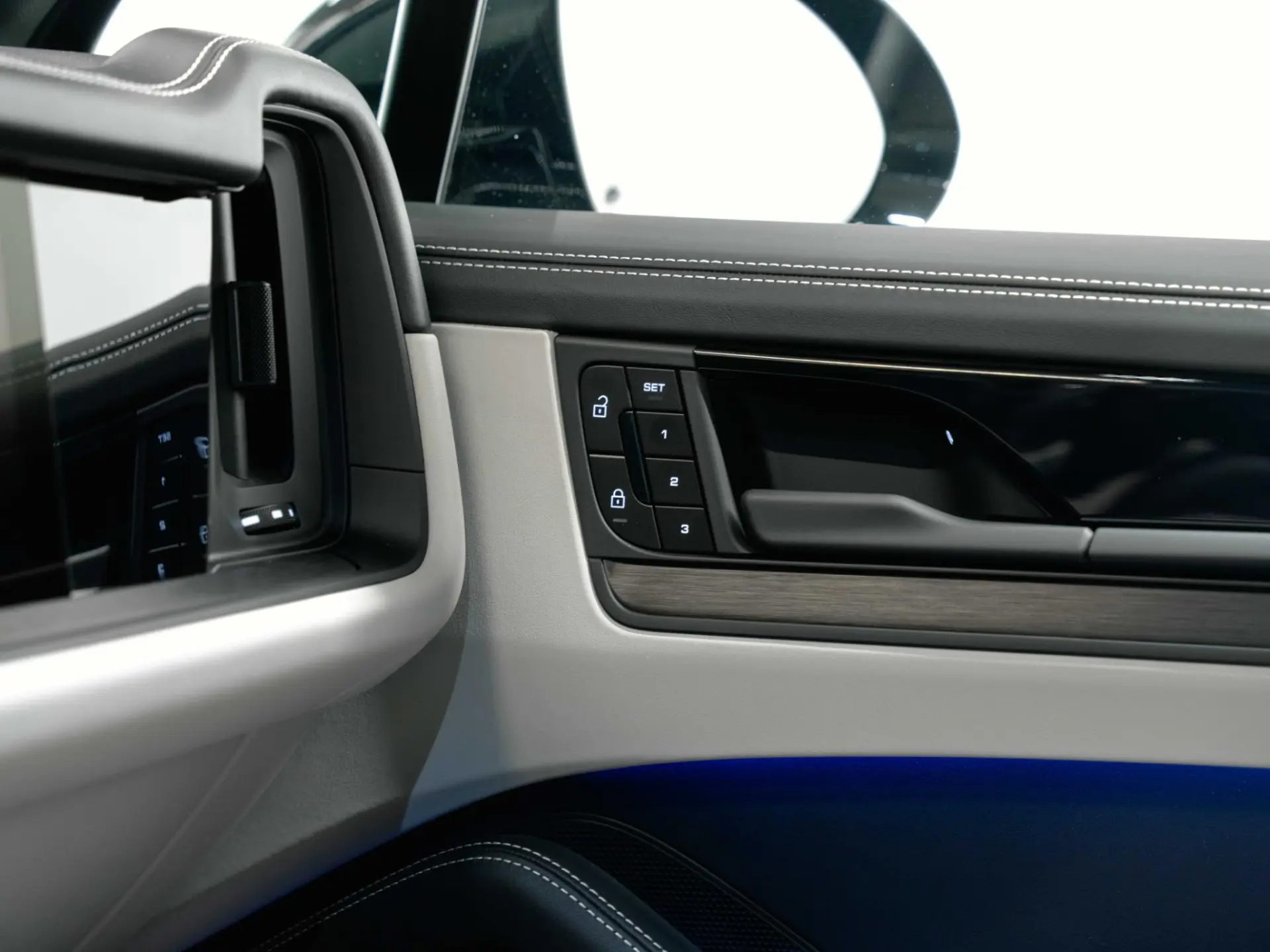 Cayenne S E-Hybrid Black Edition