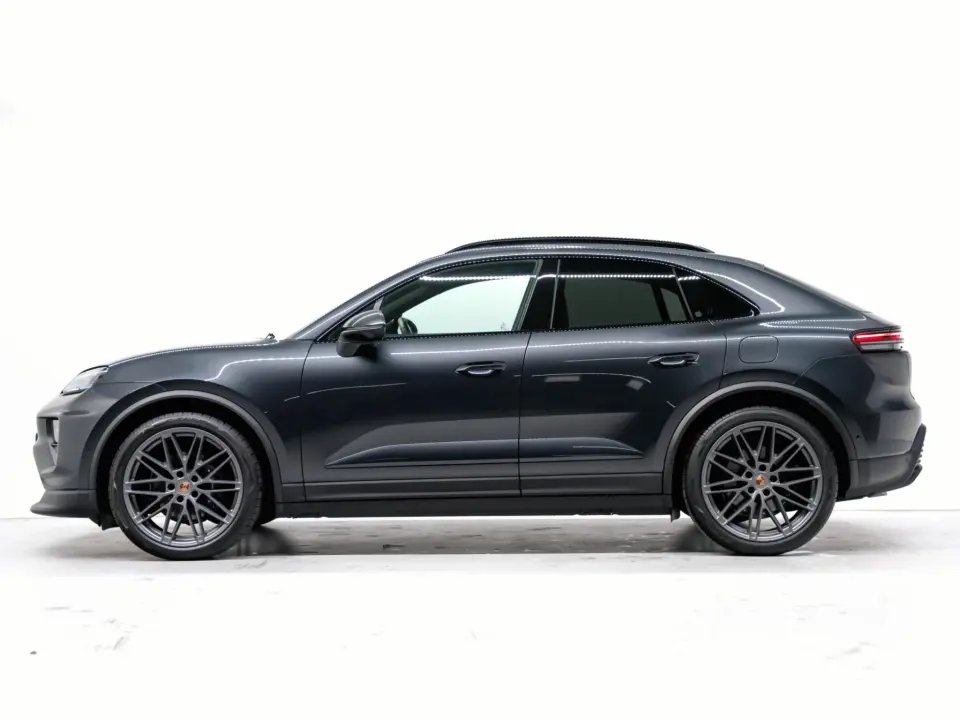 Porsche Macan 4