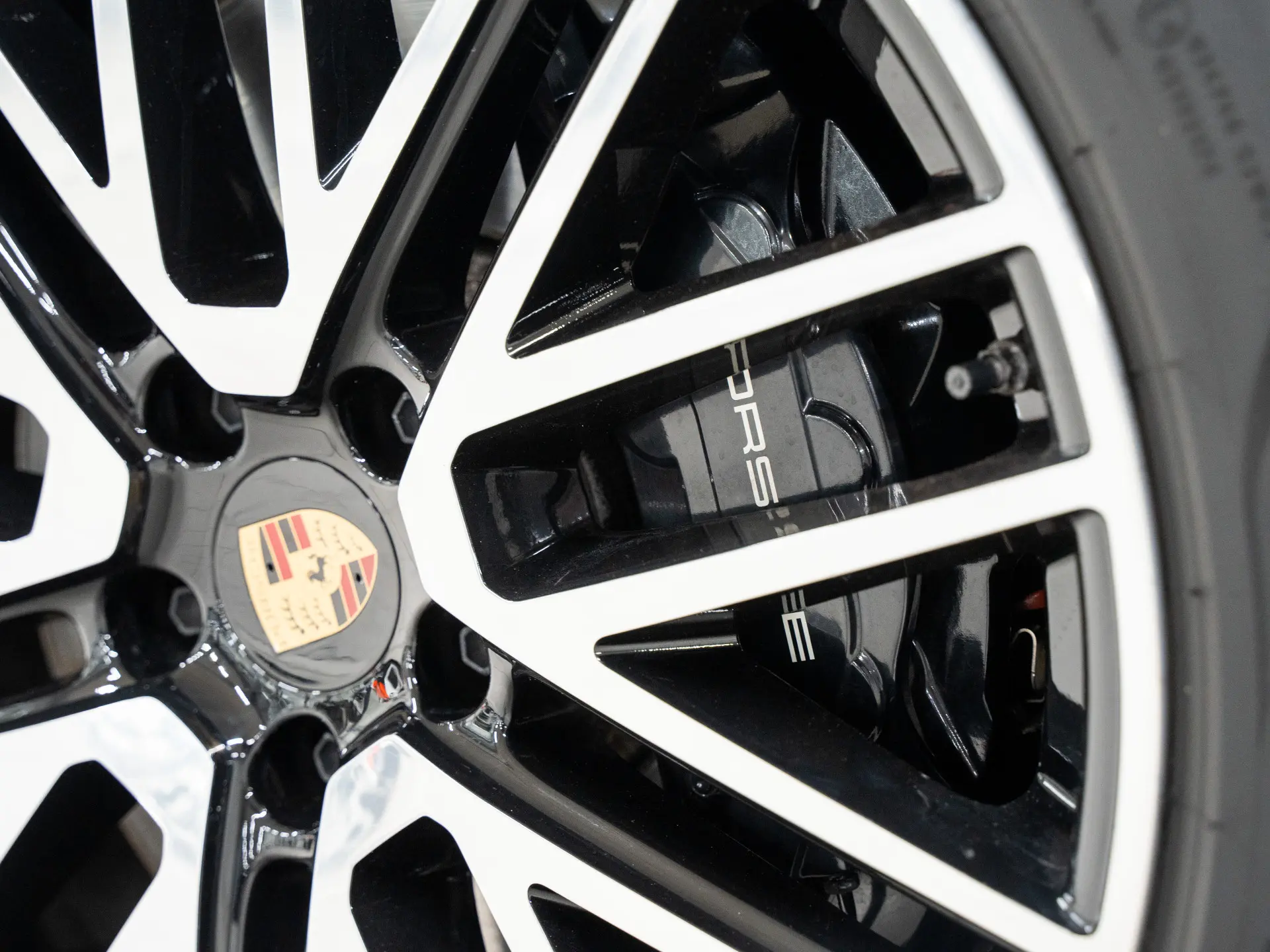 Cayenne Turbo E-Hybrid Coupé