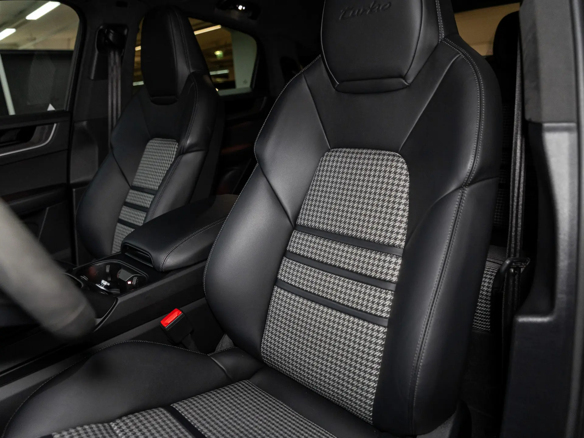 Cayenne Turbo E-Hybrid Coupé