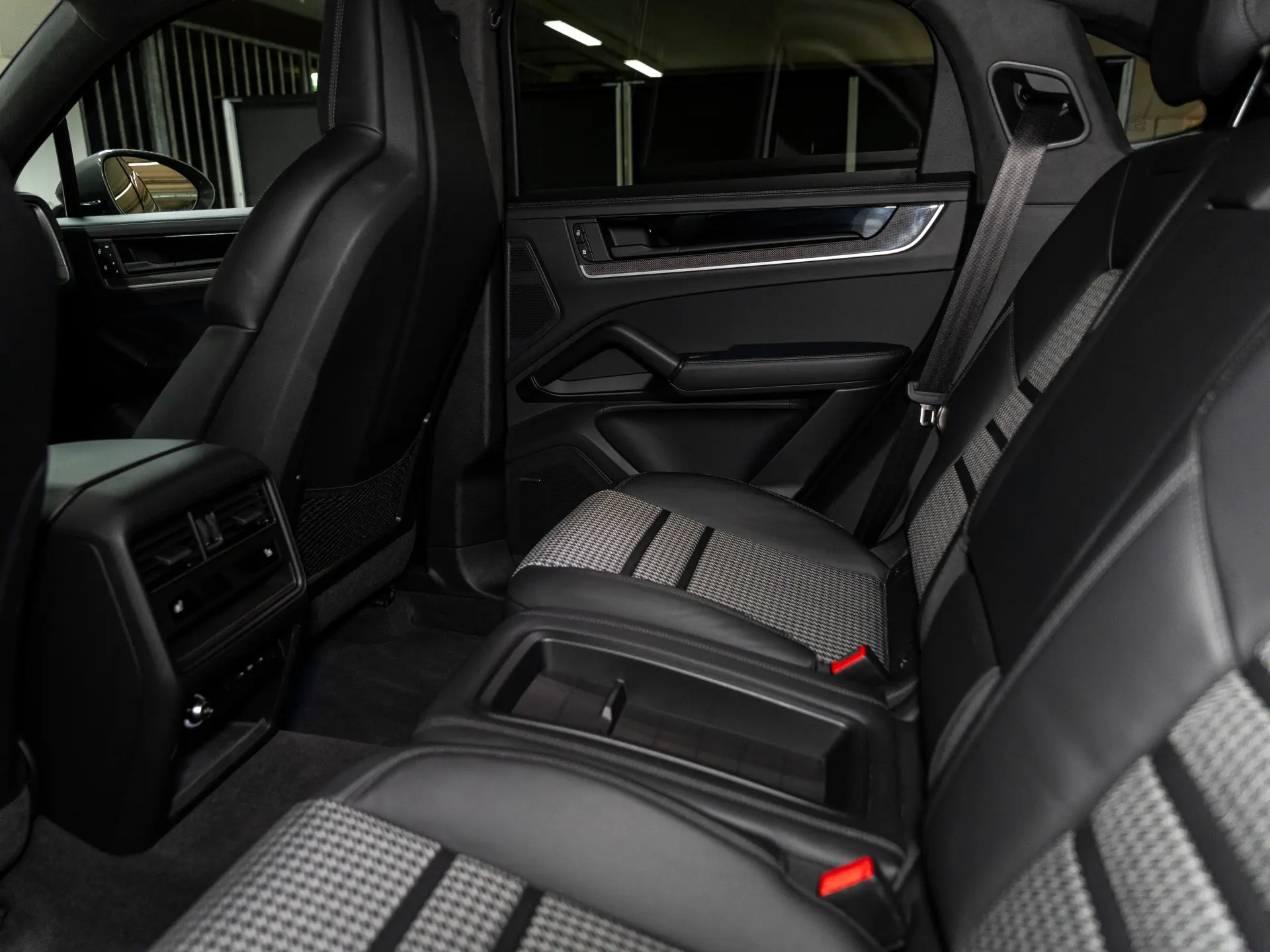 Cayenne Turbo E-Hybrid Coupé