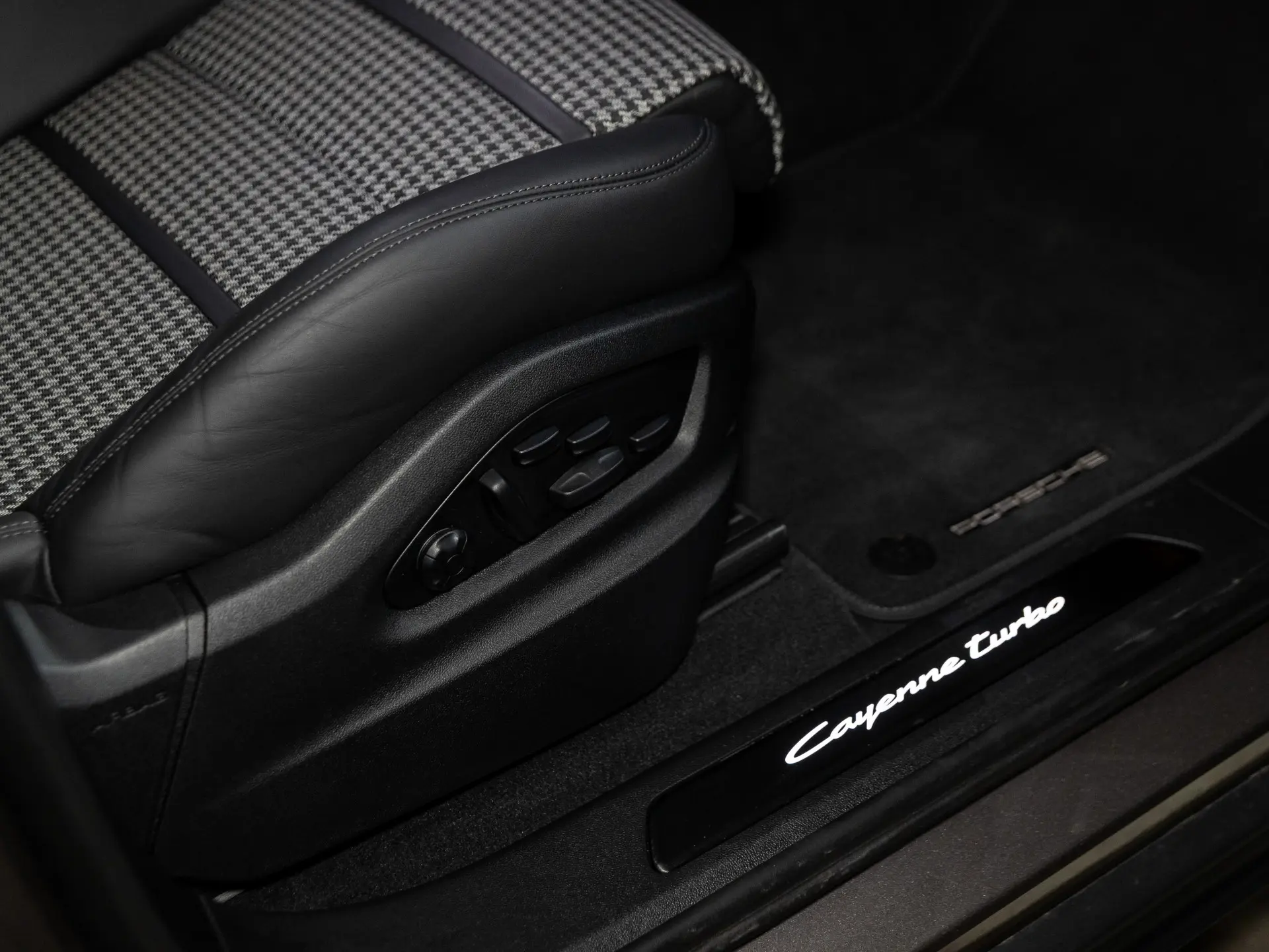 Cayenne Turbo E-Hybrid Coupé