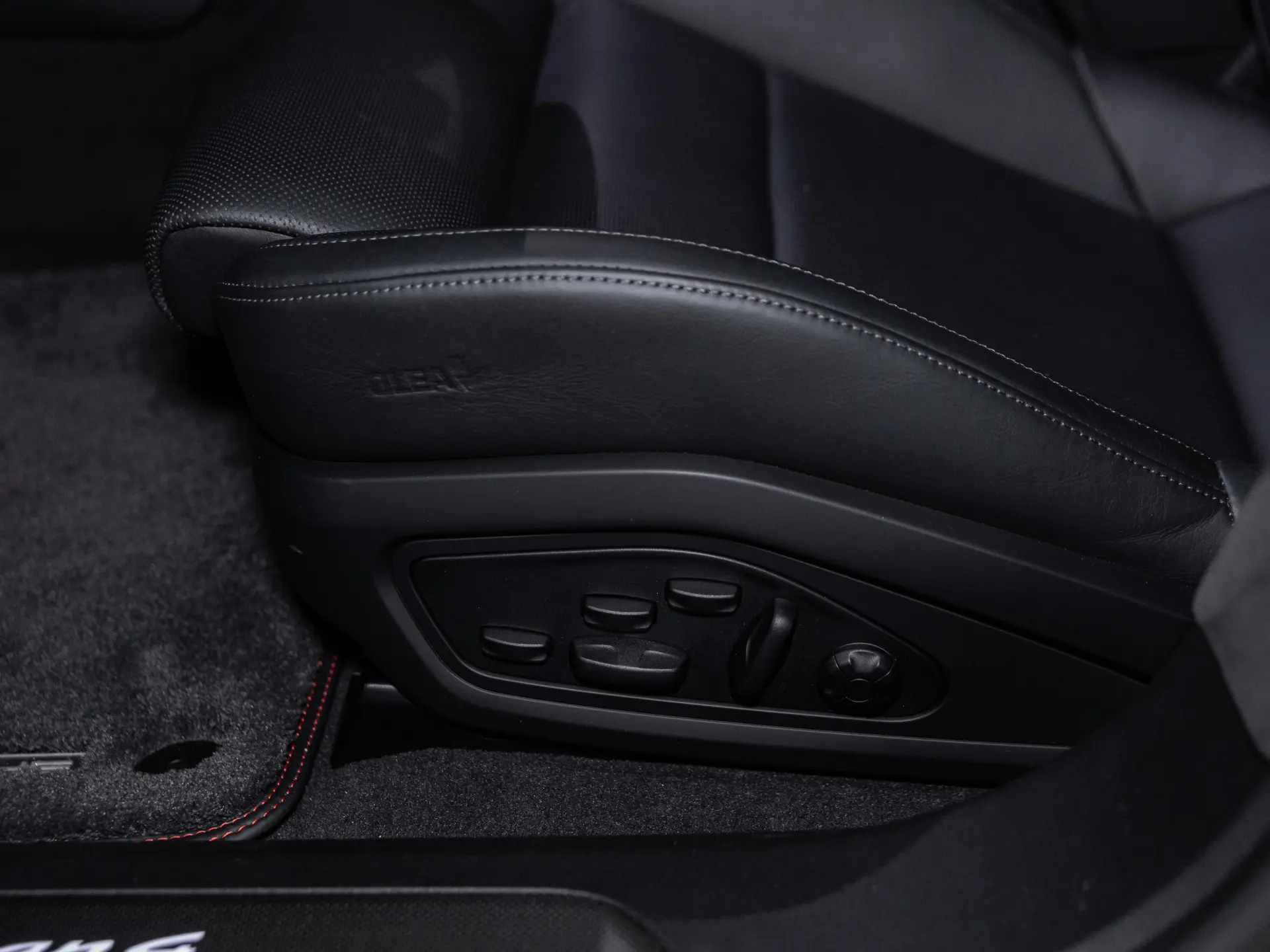 Taycan 4 Cross Turismo MJ2023