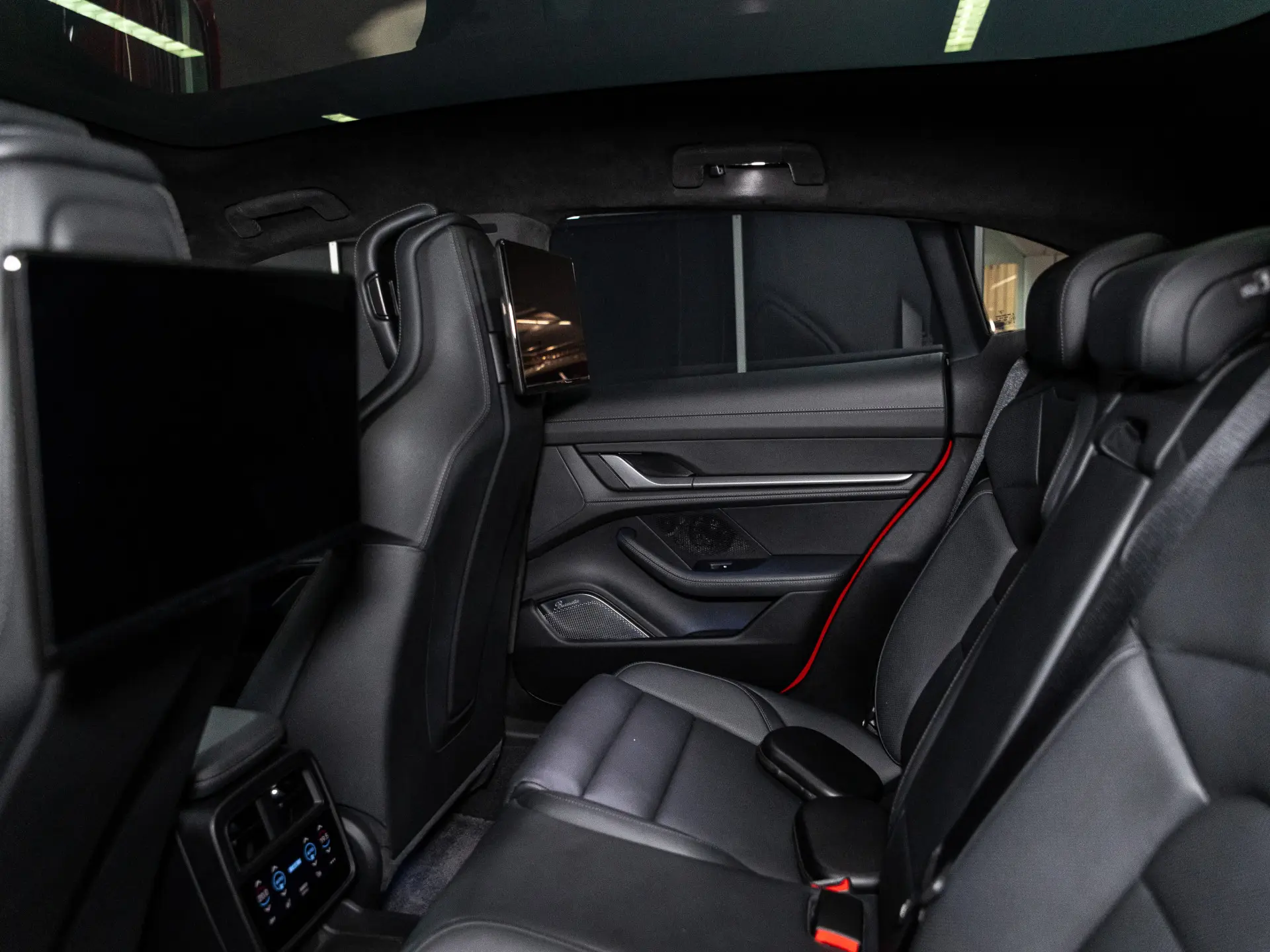 Taycan 4 Cross Turismo MJ2023