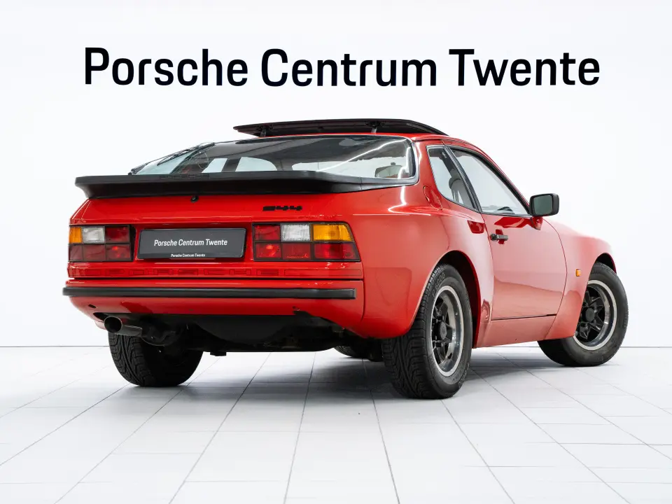 944 Coupé
