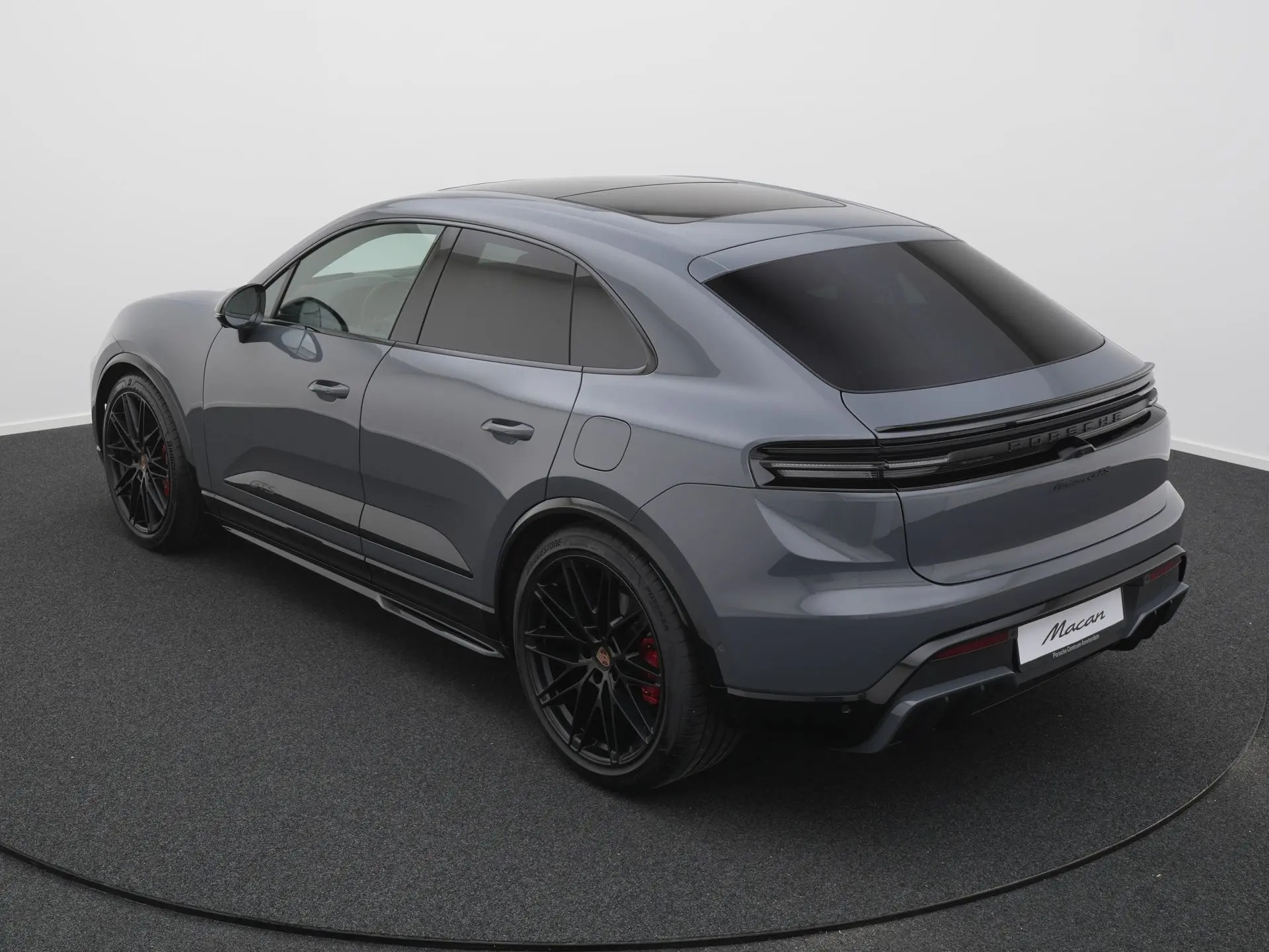 Macan GTS