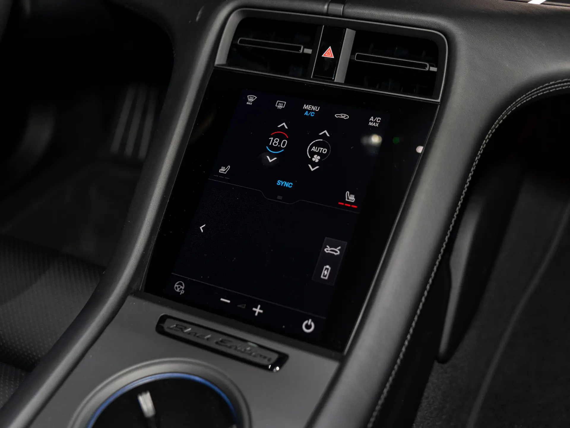 Taycan Sport Turismo Black Edition