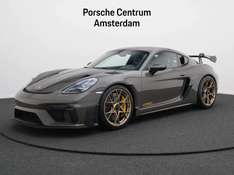 Porsche 718 Cayman GT4 RS