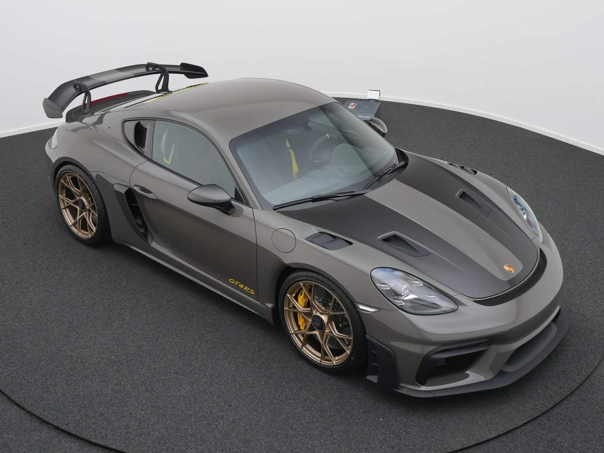 718 Cayman GT4 RS