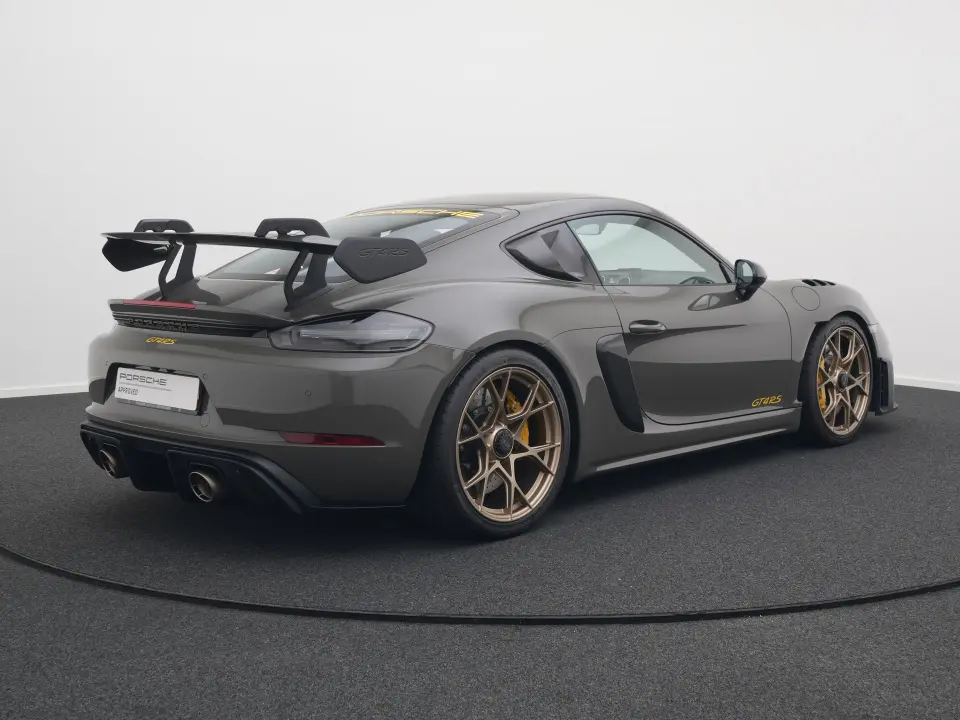 Porsche 718 Cayman GT4 RS