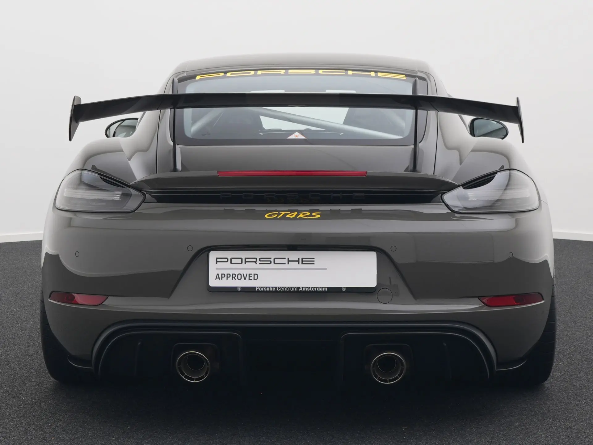 718 Cayman GT4 RS