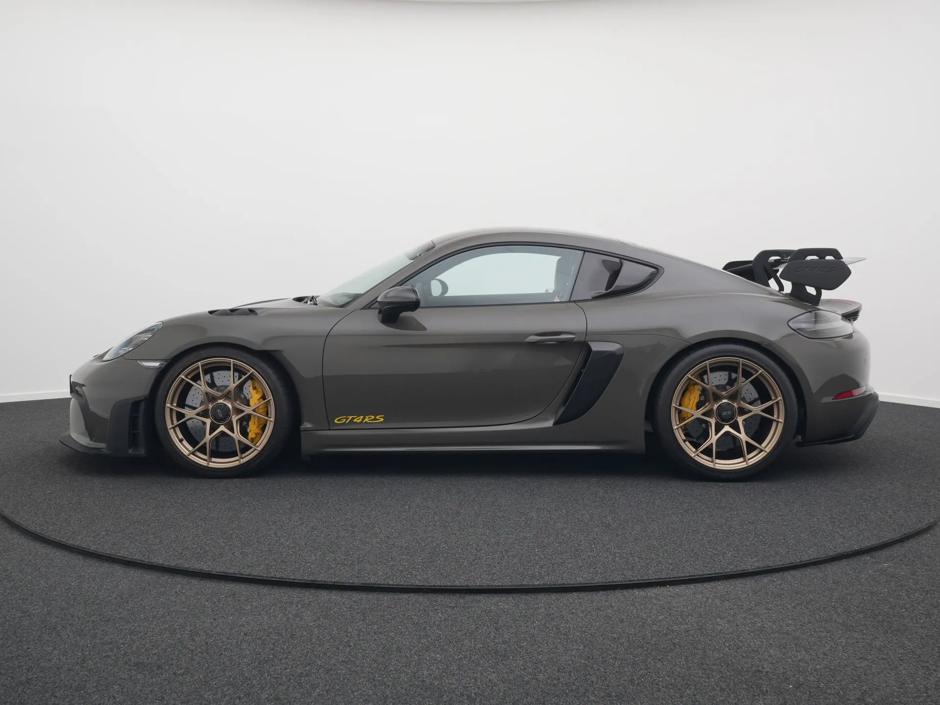 718 Cayman GT4 RS