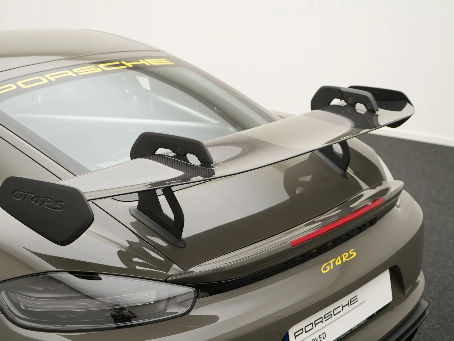 718 Cayman GT4 RS
