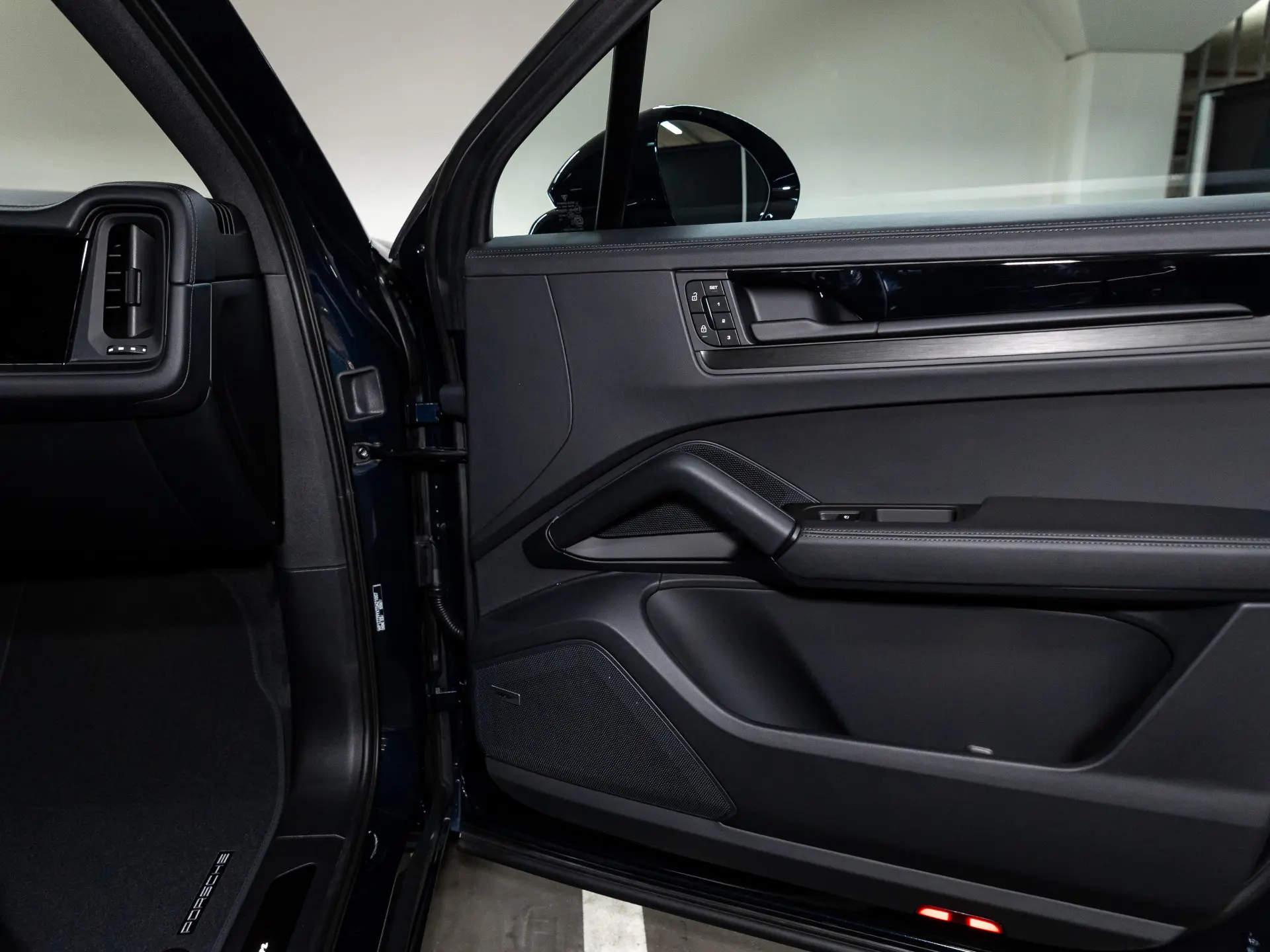 Cayenne S E-Hybrid Black Edition