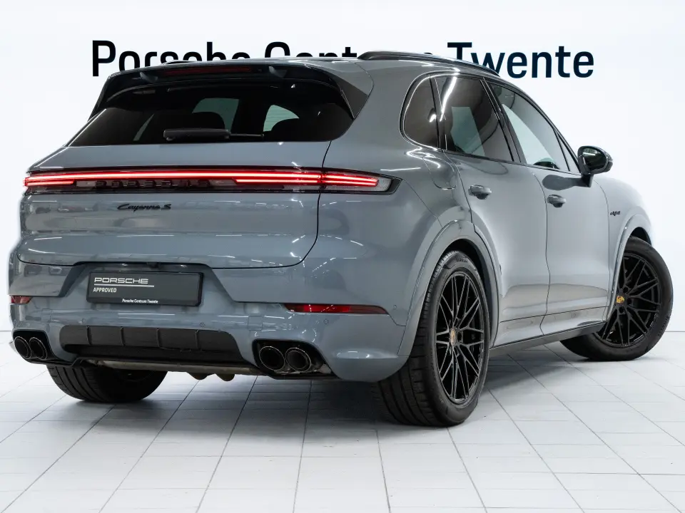 Porsche Cayenne S E-Hybrid