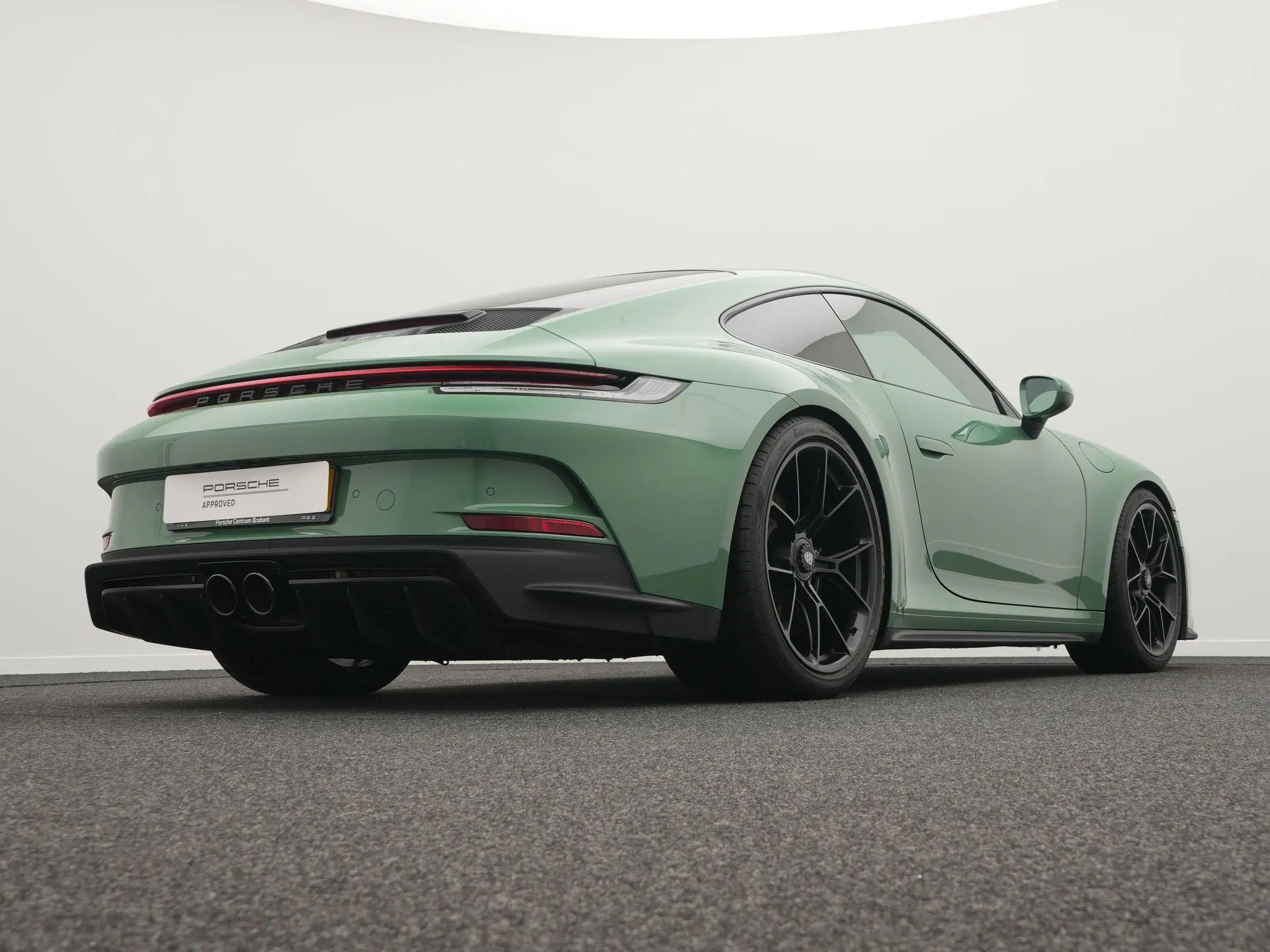 911 GT3 Touring