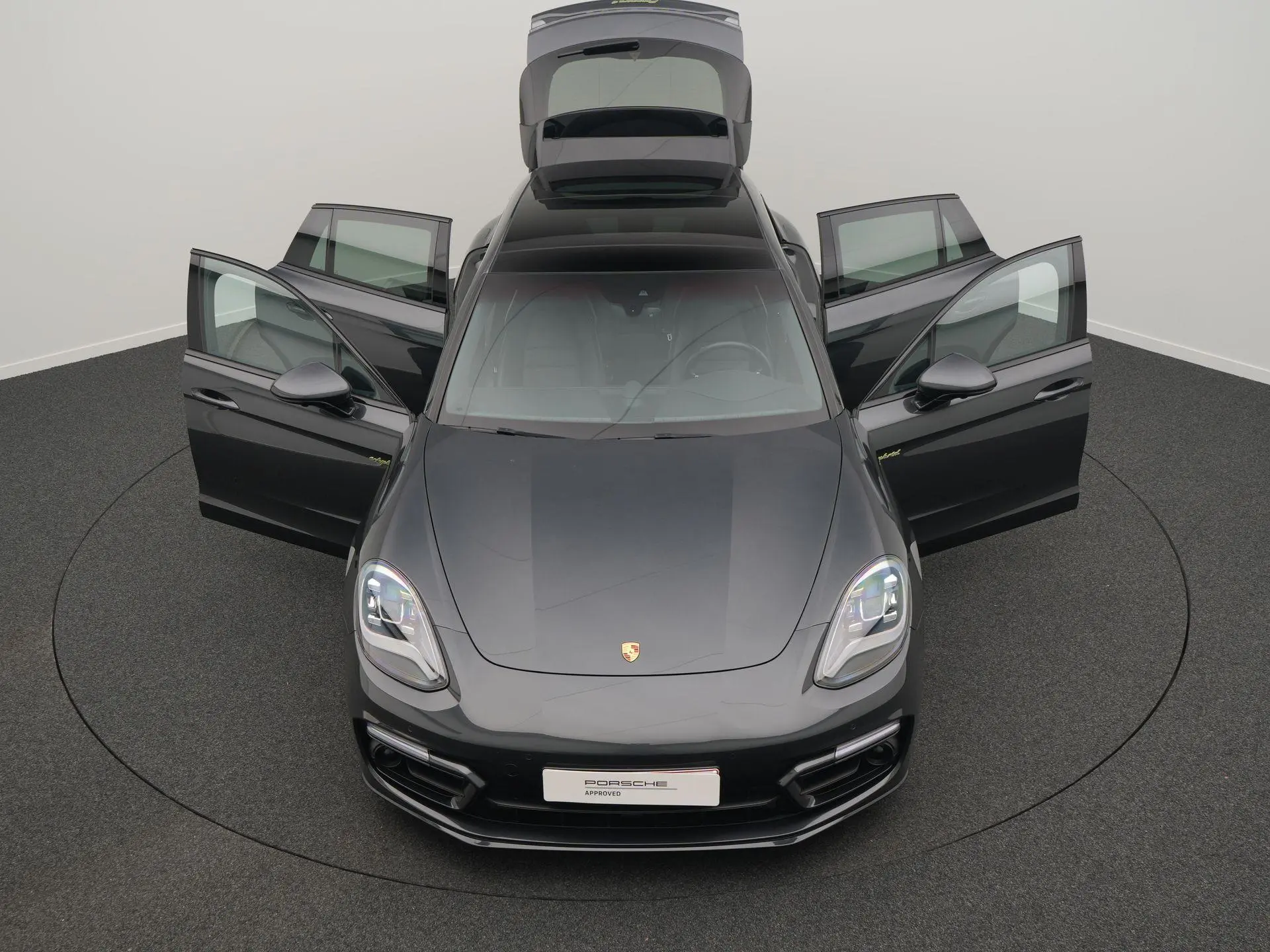 Panamera 4 E-Hybrid Platinum Edition