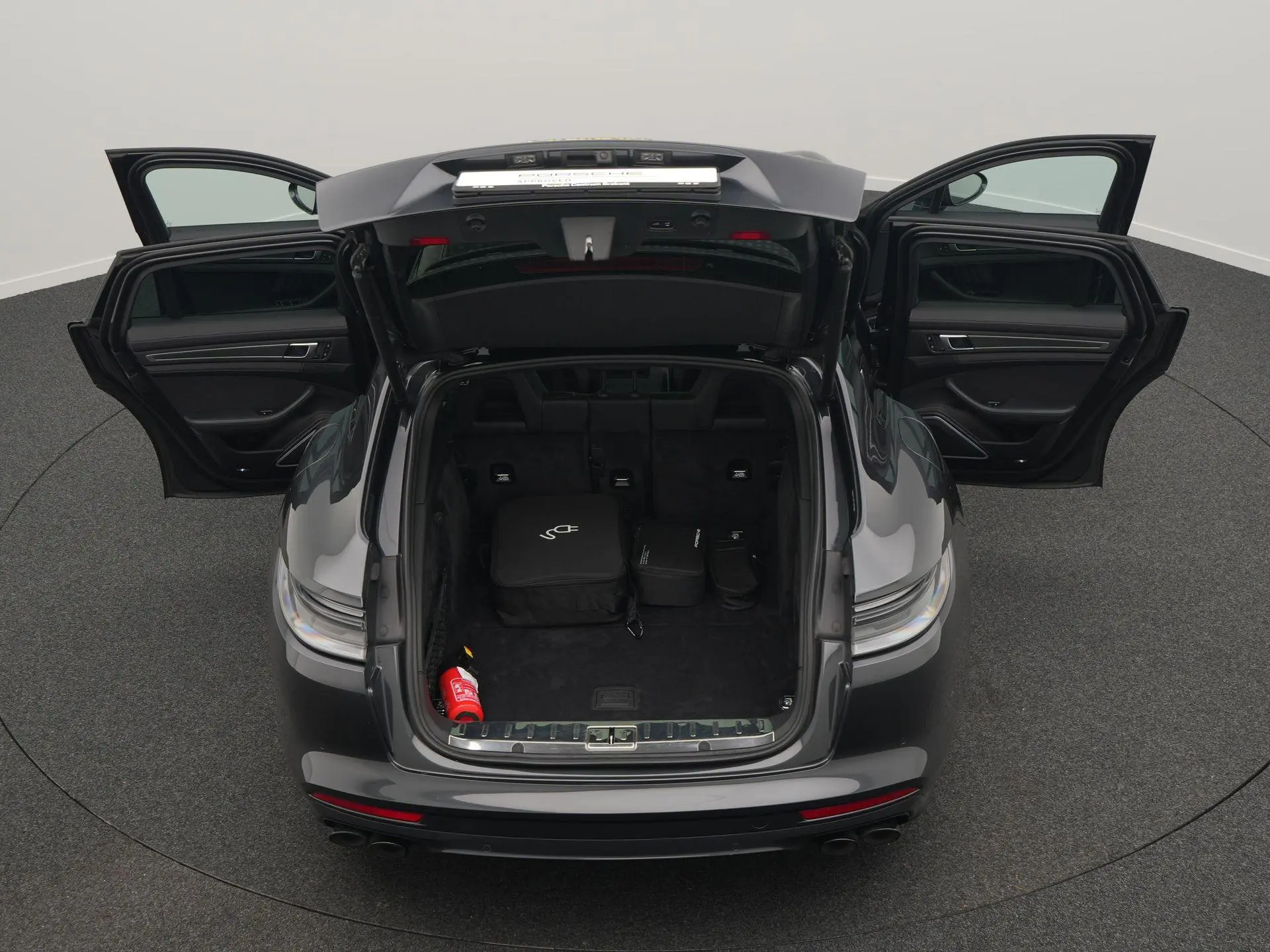 Panamera 4 E-Hybrid Platinum Edition