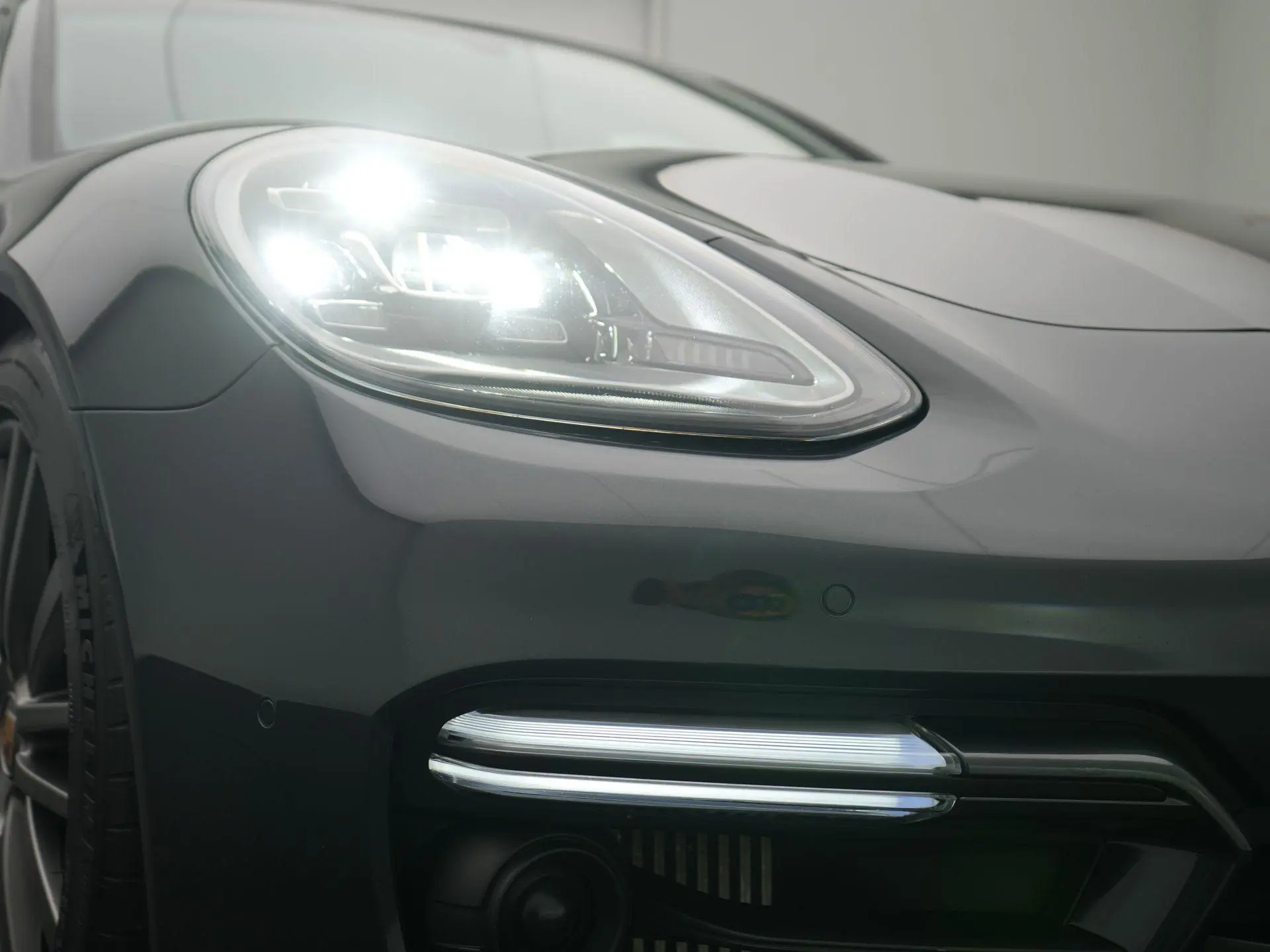 Panamera 4 E-Hybrid Platinum Edition