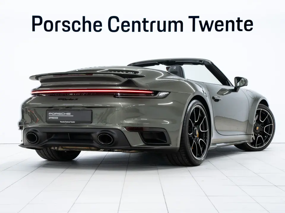 Porsche 911 Turbo S Cabriolet
